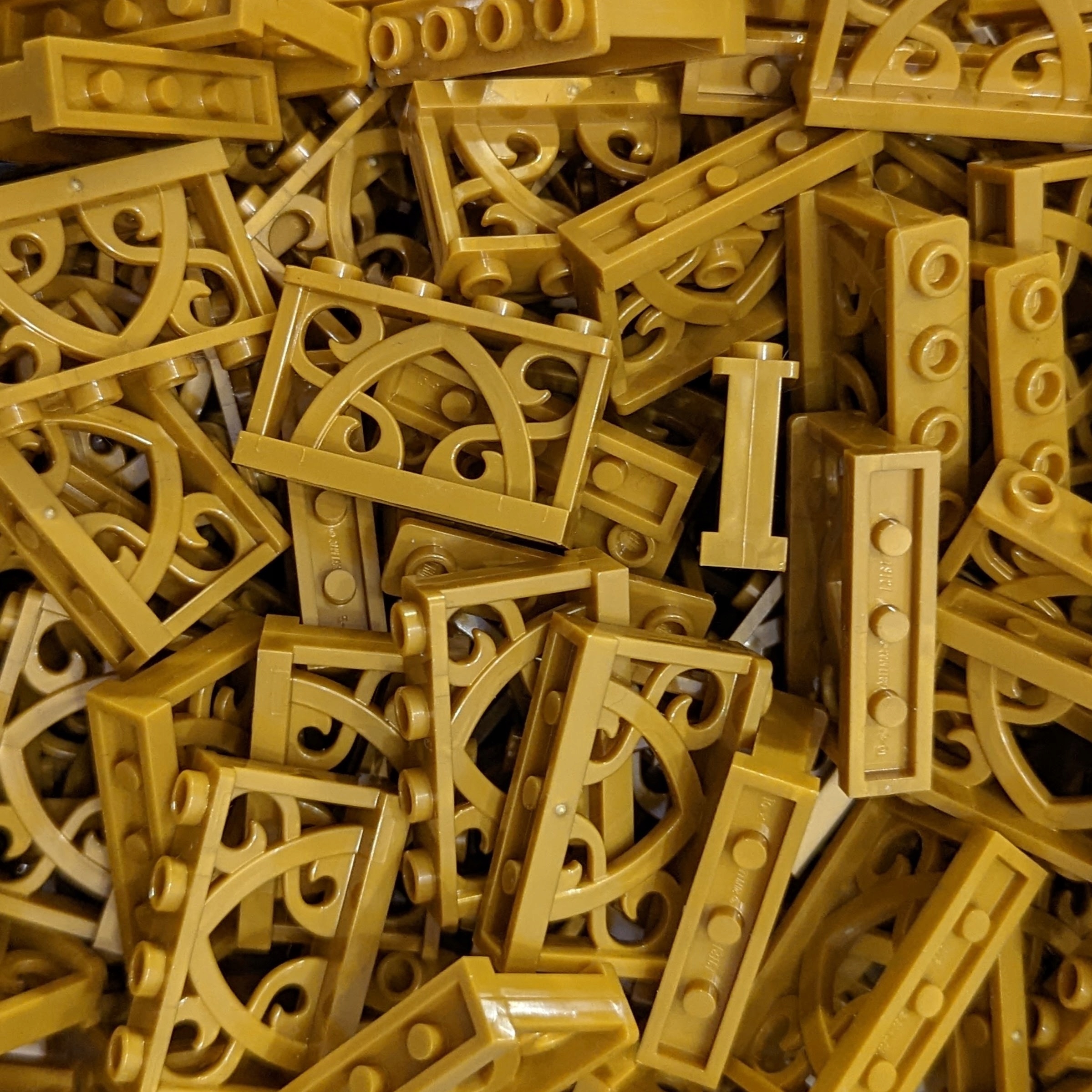 

Pakiet Lego 19121 Płotek 1x4x2 Pearl Gold 3szt N