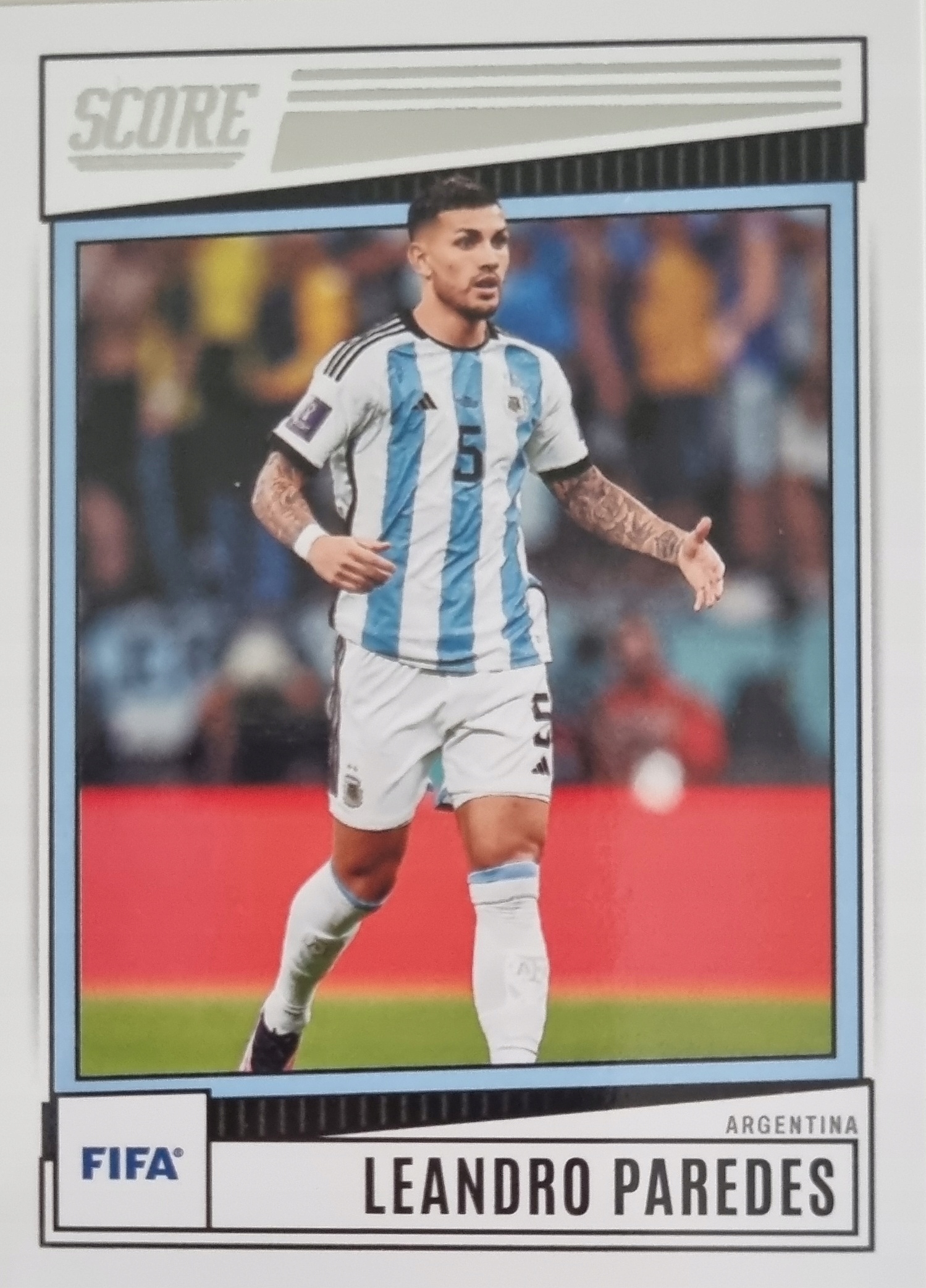 Score 2023 Panini Score Leandro Paredes