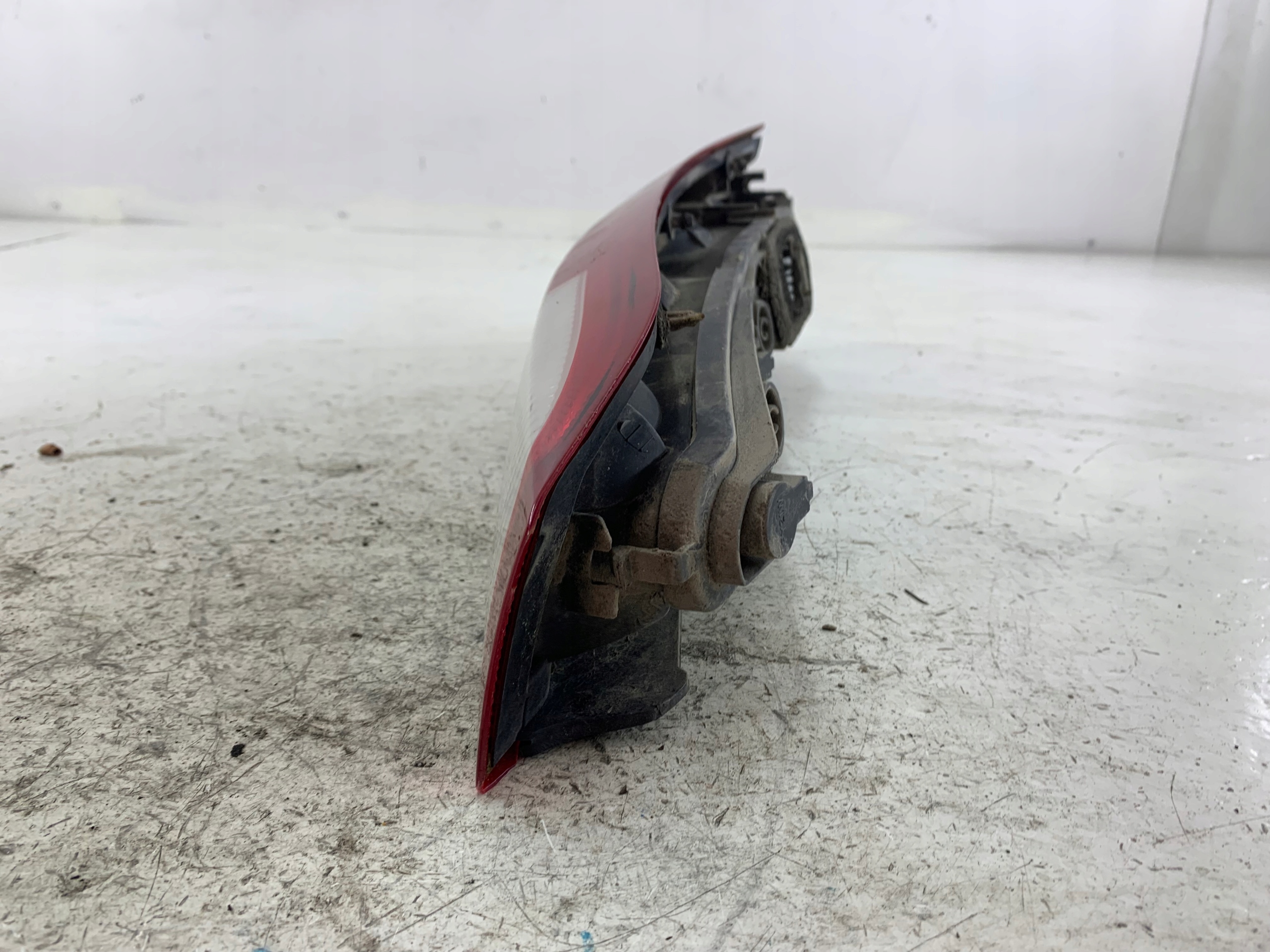 OPEL MERIVA A light left rear part