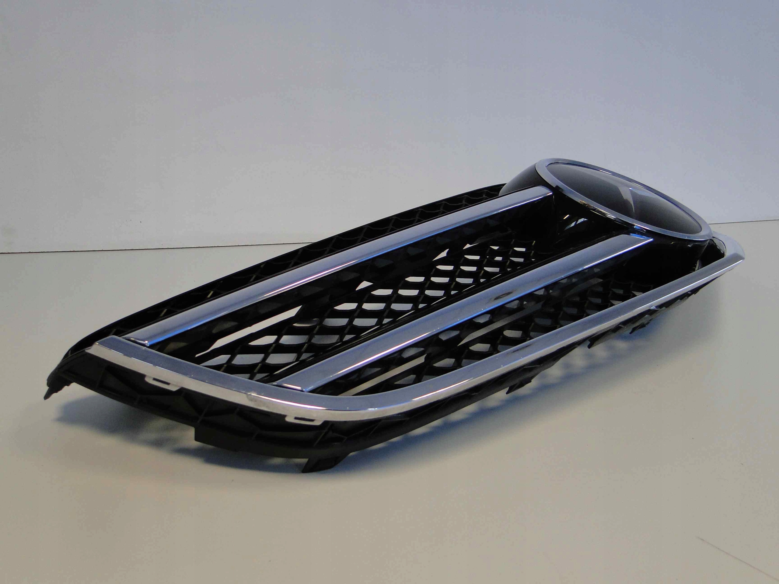 MERCEDES CL 216 GRILL ATRAPA DISTRONIC 63 AMG Numer katalogowy oryginału A2168800060