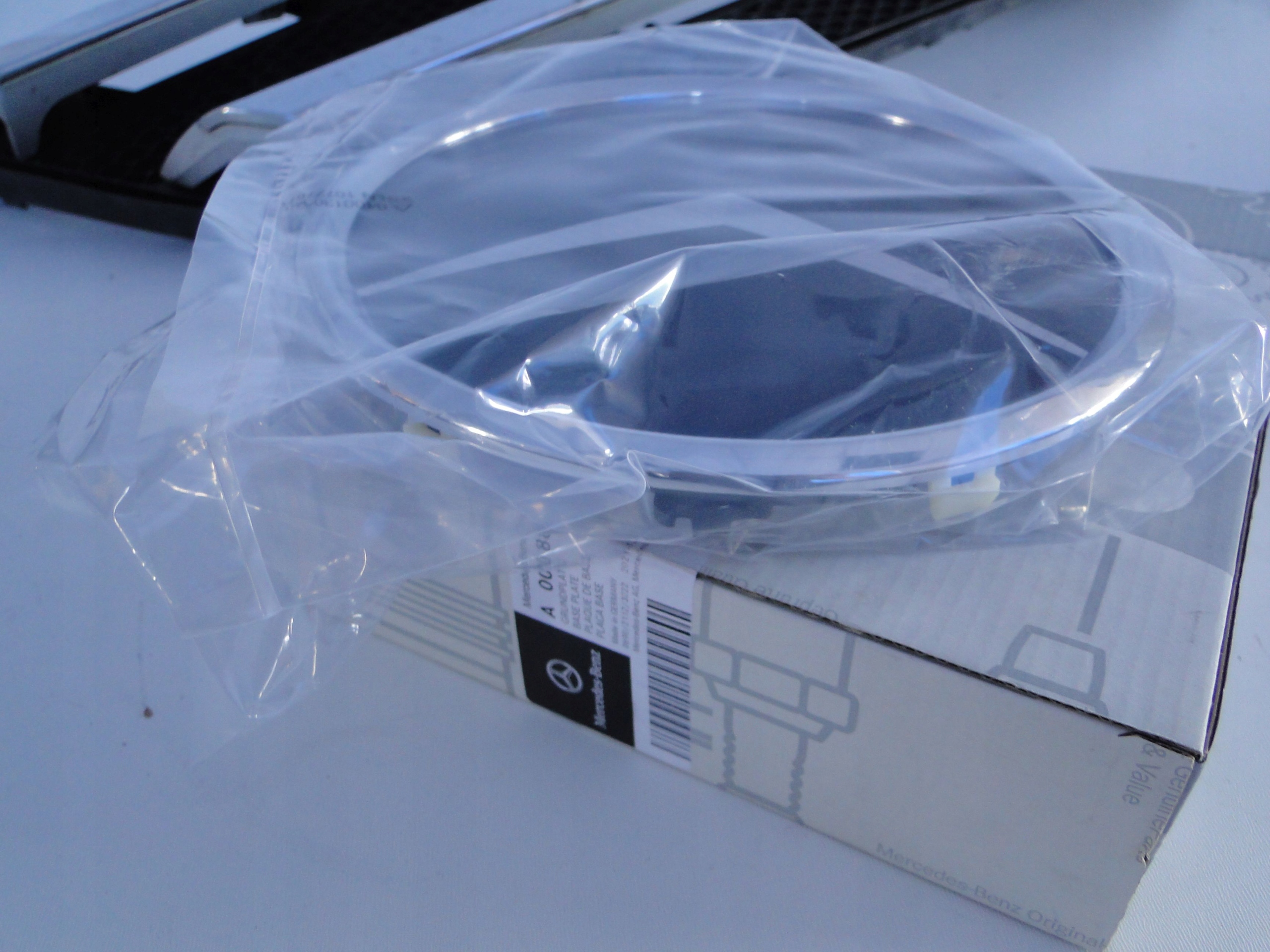 MERCEDES C W205 205 S 217 COUPE CABRIO GWIAZDA EMBLEMAT W GRILL NA RADAR Marka Mercedes-Benz