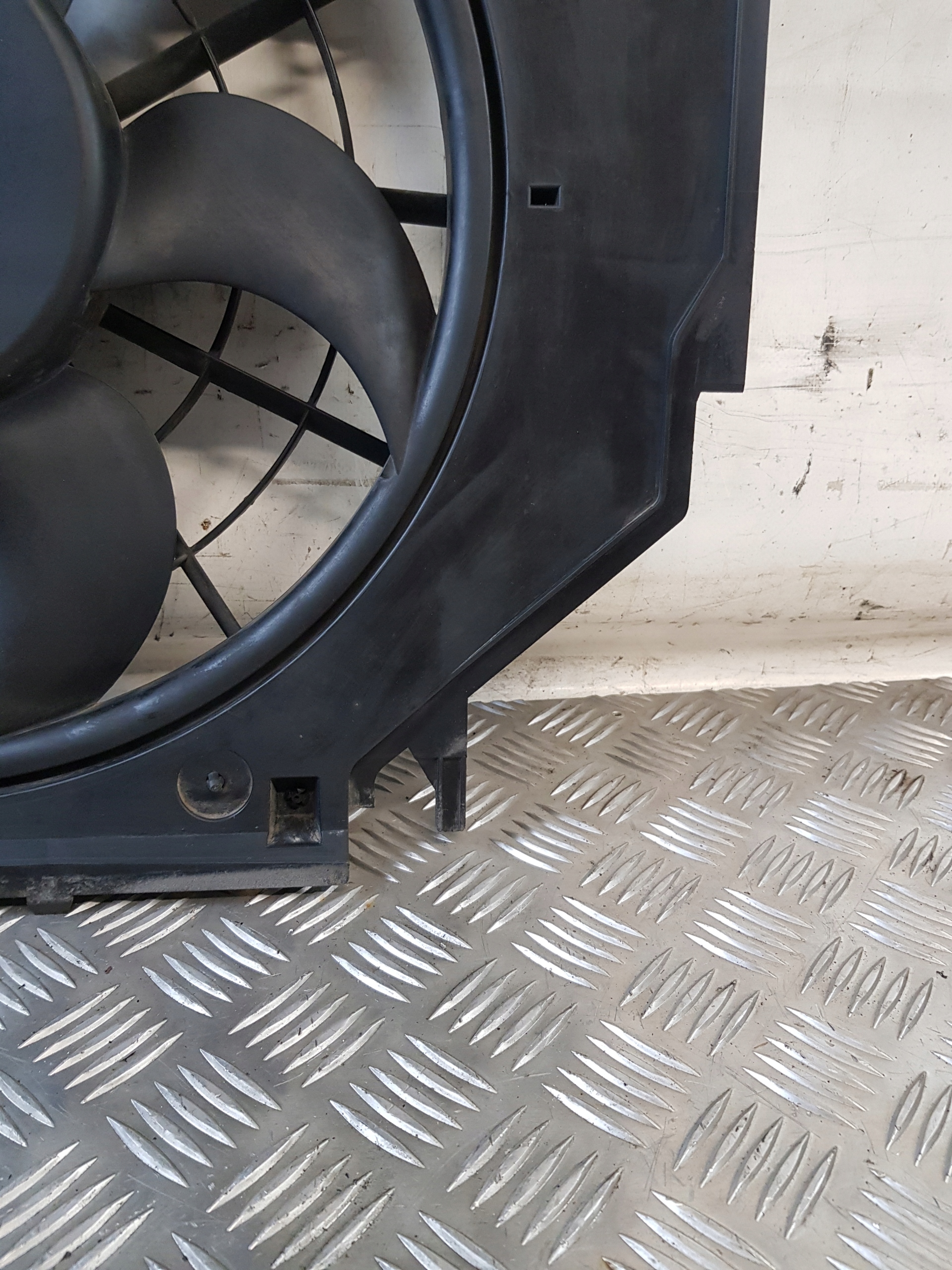 radiator fan BMW E46 COMPACT LIFT 1.8B