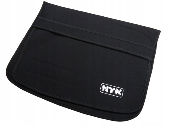 POKROWIEC NA LAPTOPA NYK CZARNY 15,4''