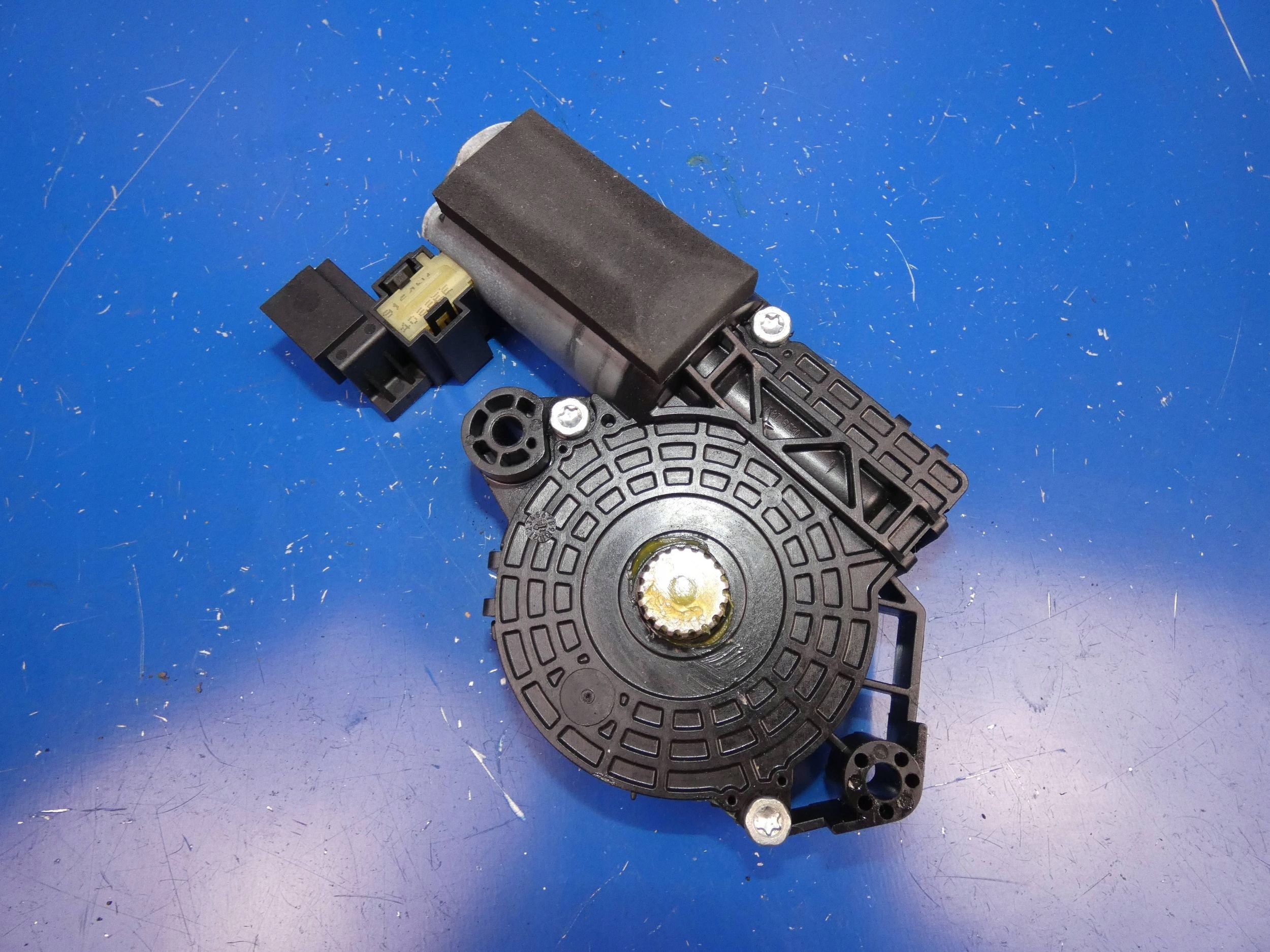 MERCEDES S KLASA W222 Motor Motor Schiebedach