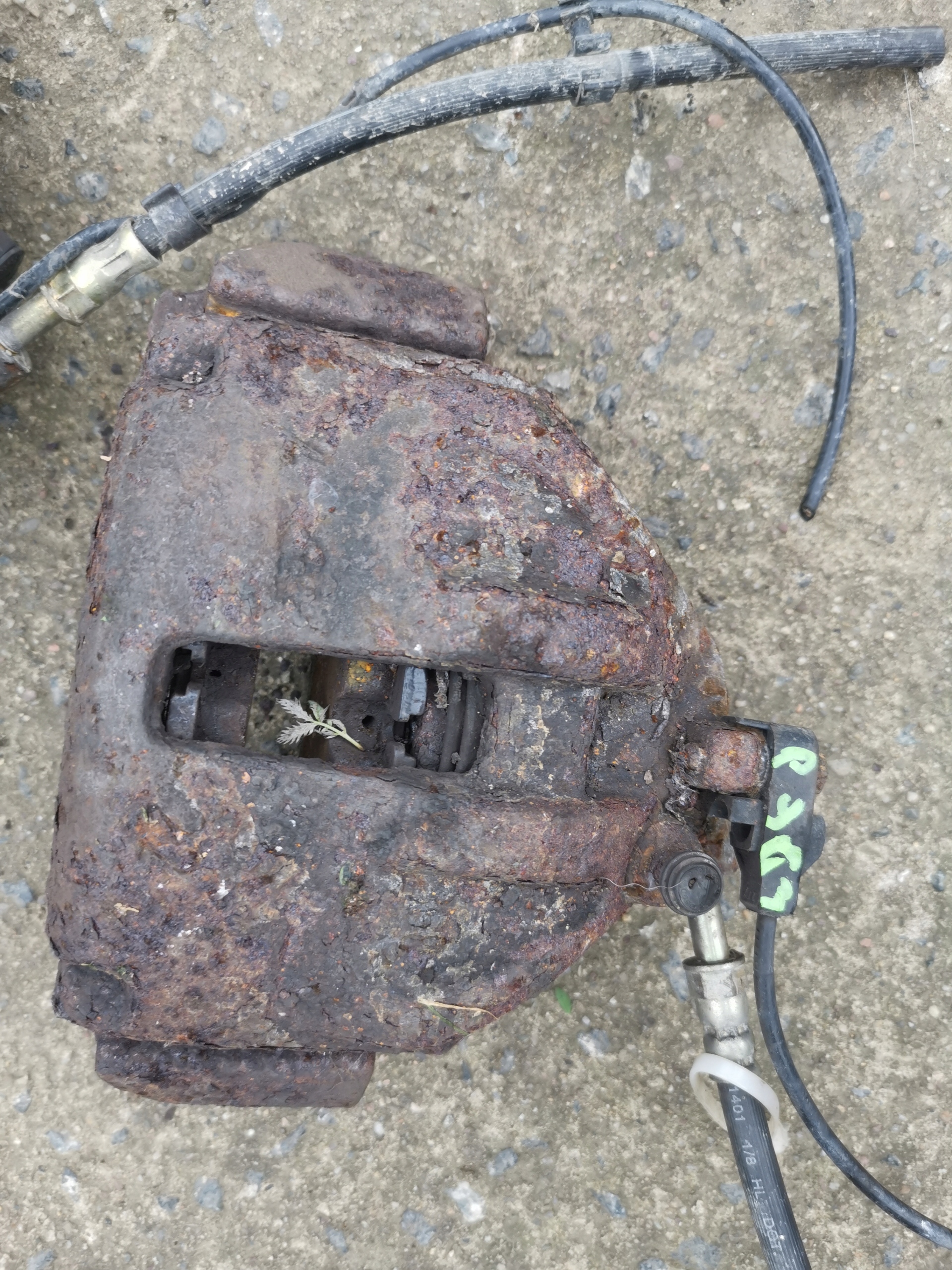 mercedes SPRINTER W903 2.2 CDI caliper brake front left right