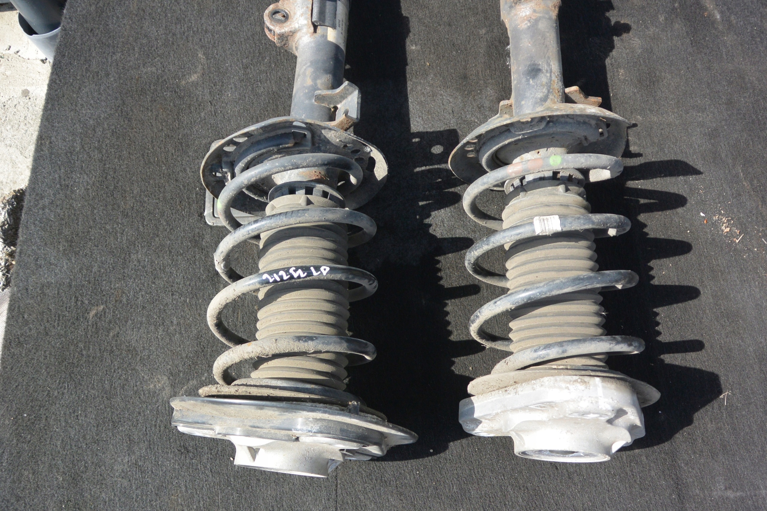 shock absorber front left right MERCEDES-BENZ E W212 LIFT E300 HYBRID KPL