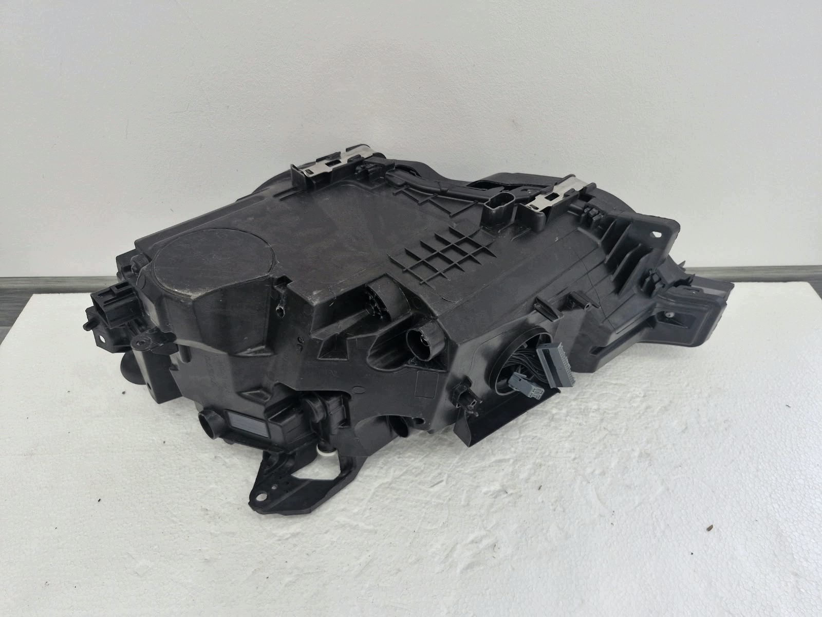 light right Volvo XC60 II FULL LED LIFT black
