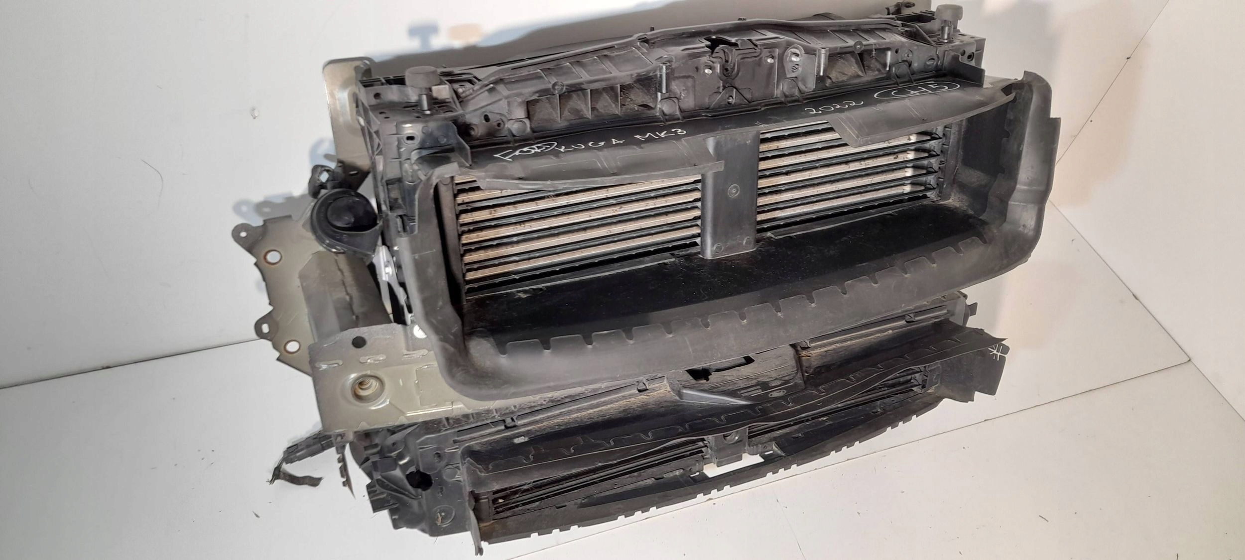 Ford Kuga MK3 2,5 H support panel for radiators radiator fan LX6BA16E146A2 (CH5)