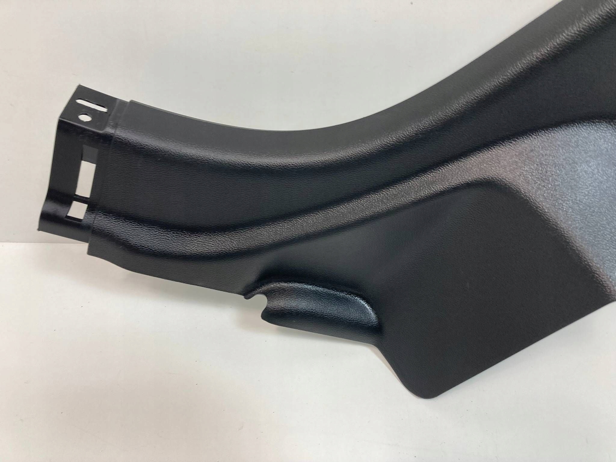 Ford Mustang VI side rear right FR3B-6331012-A