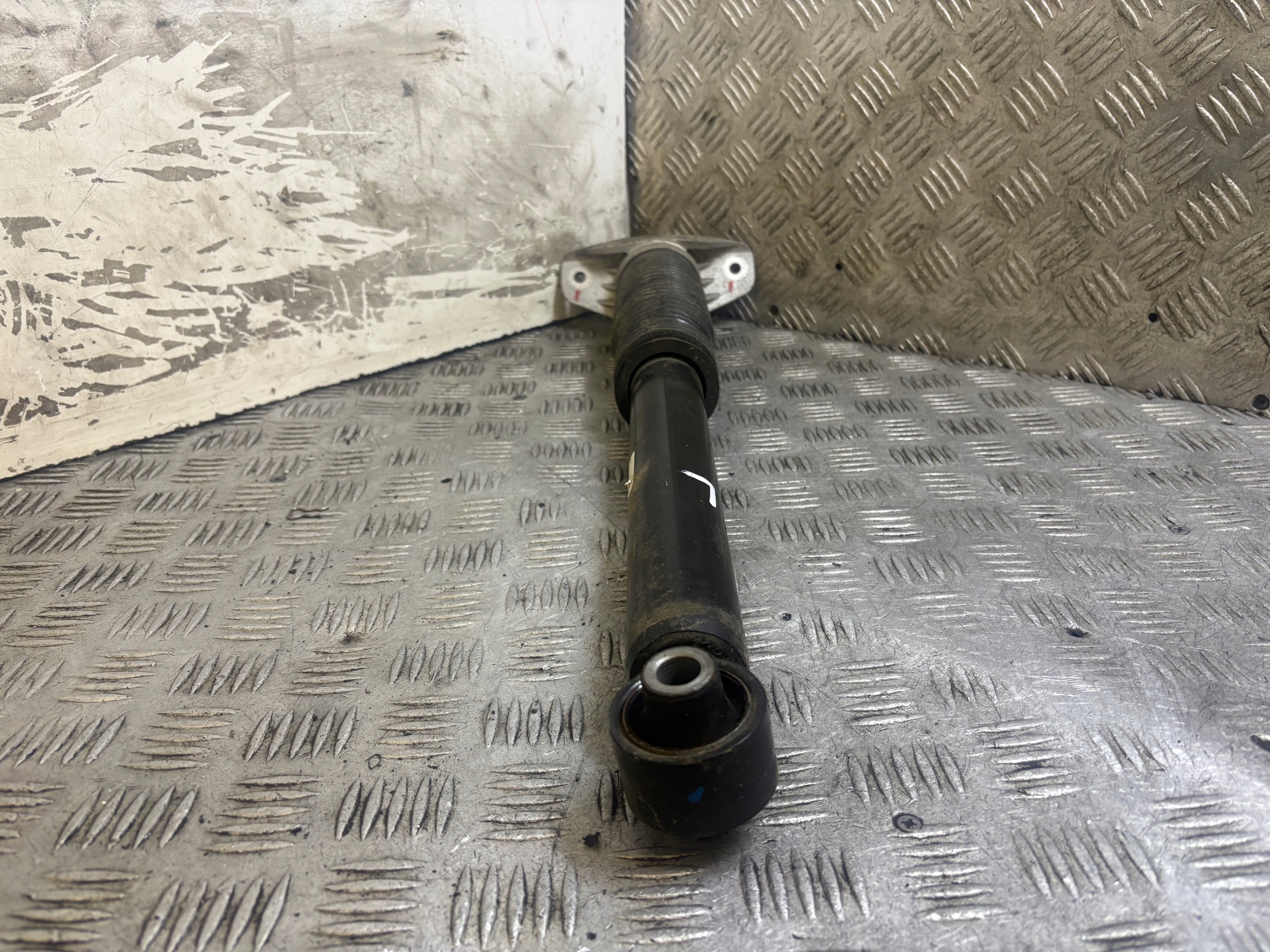 shock absorber rear part rear left HYUNDAI TUCSON III