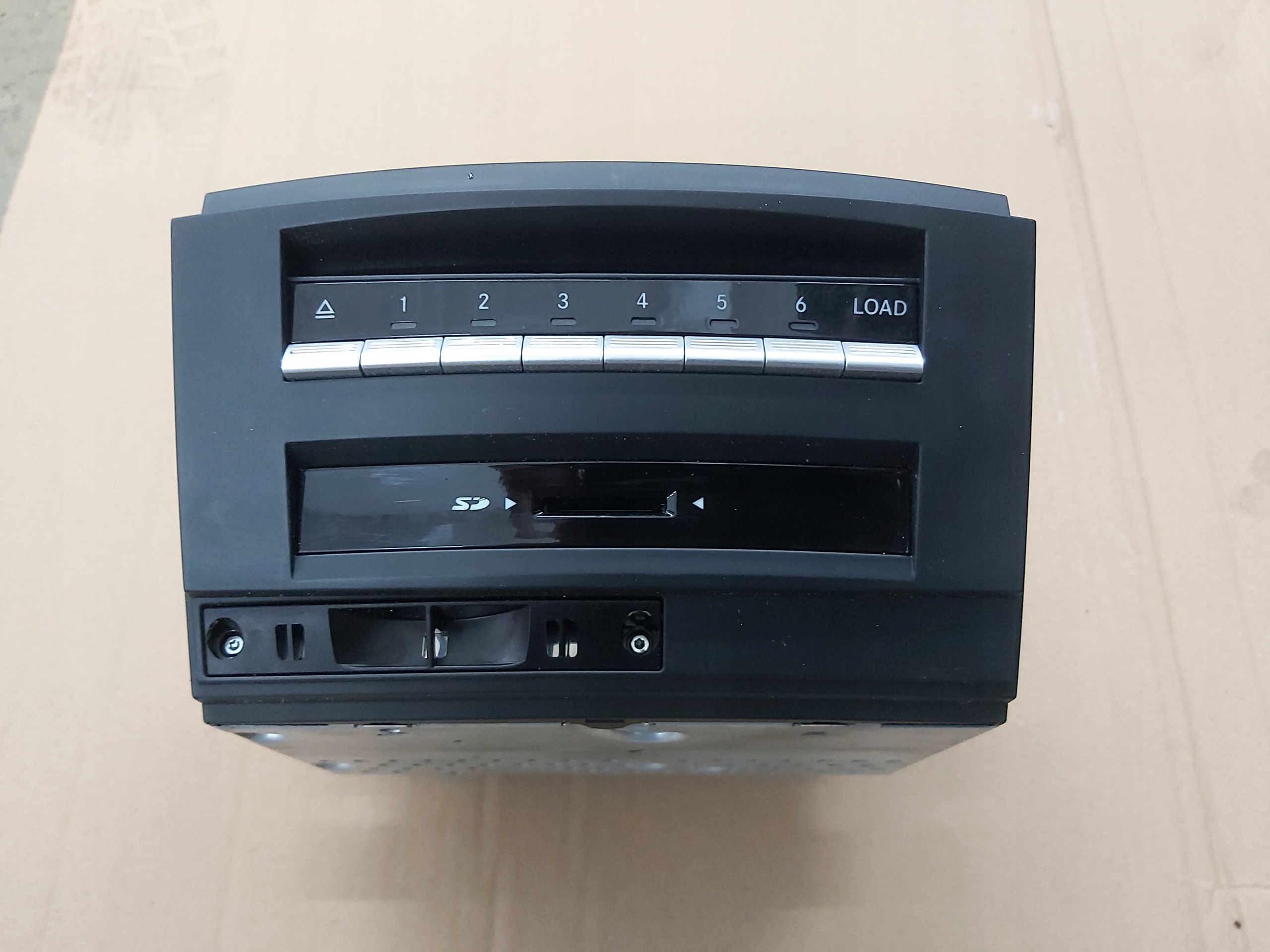 A2219008903 A2219016500 - Радио CD DVD-чейнджер MERCEDES W221 LIFT