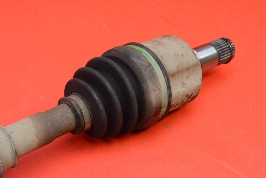 semi-axis right front AUTOMAT 3815A264 MITSUBISHI OUTLANDER III 2.0 PHEV 121 KM