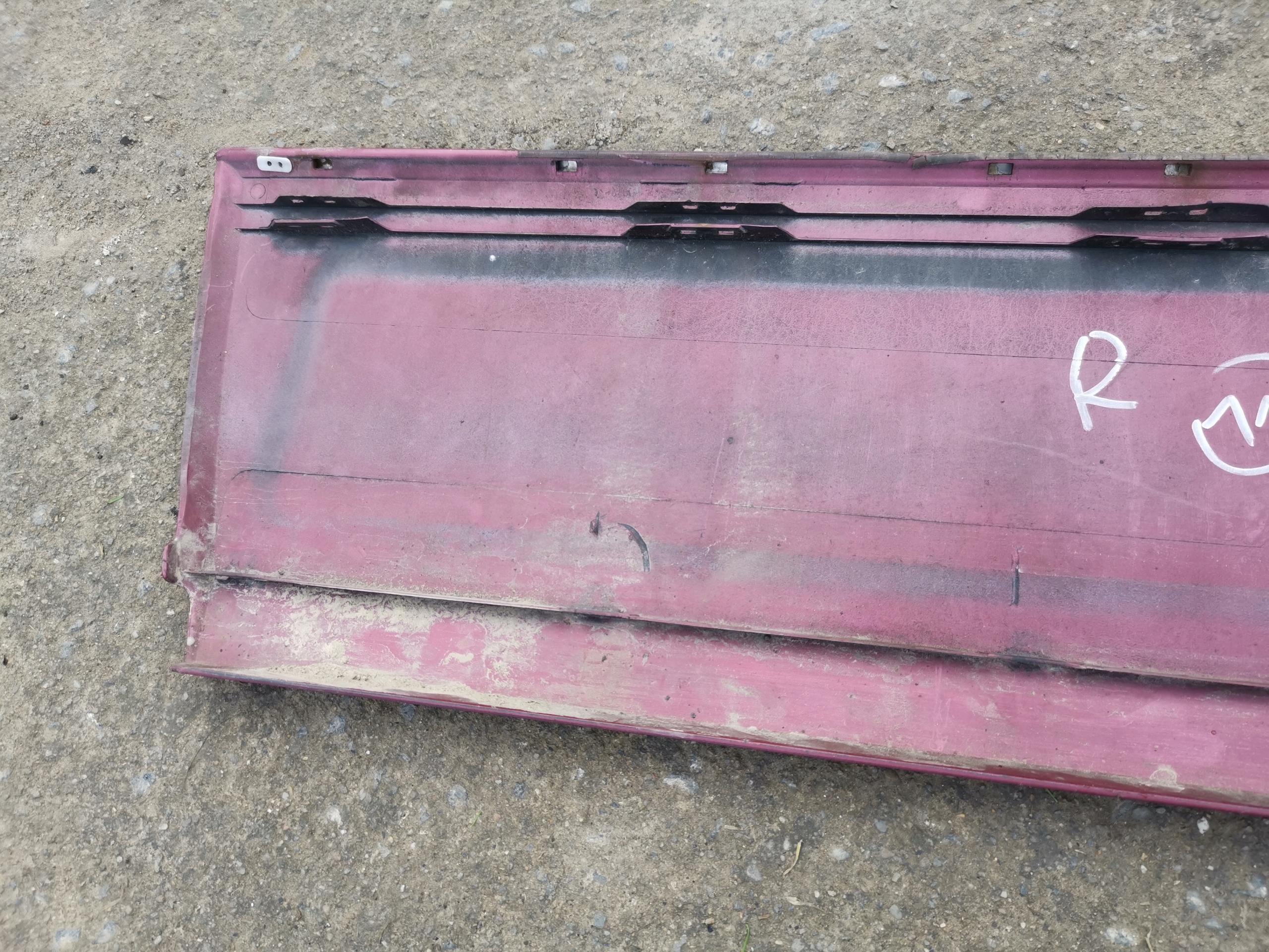 MERCEDES W124 moulding SZEROKA door front right