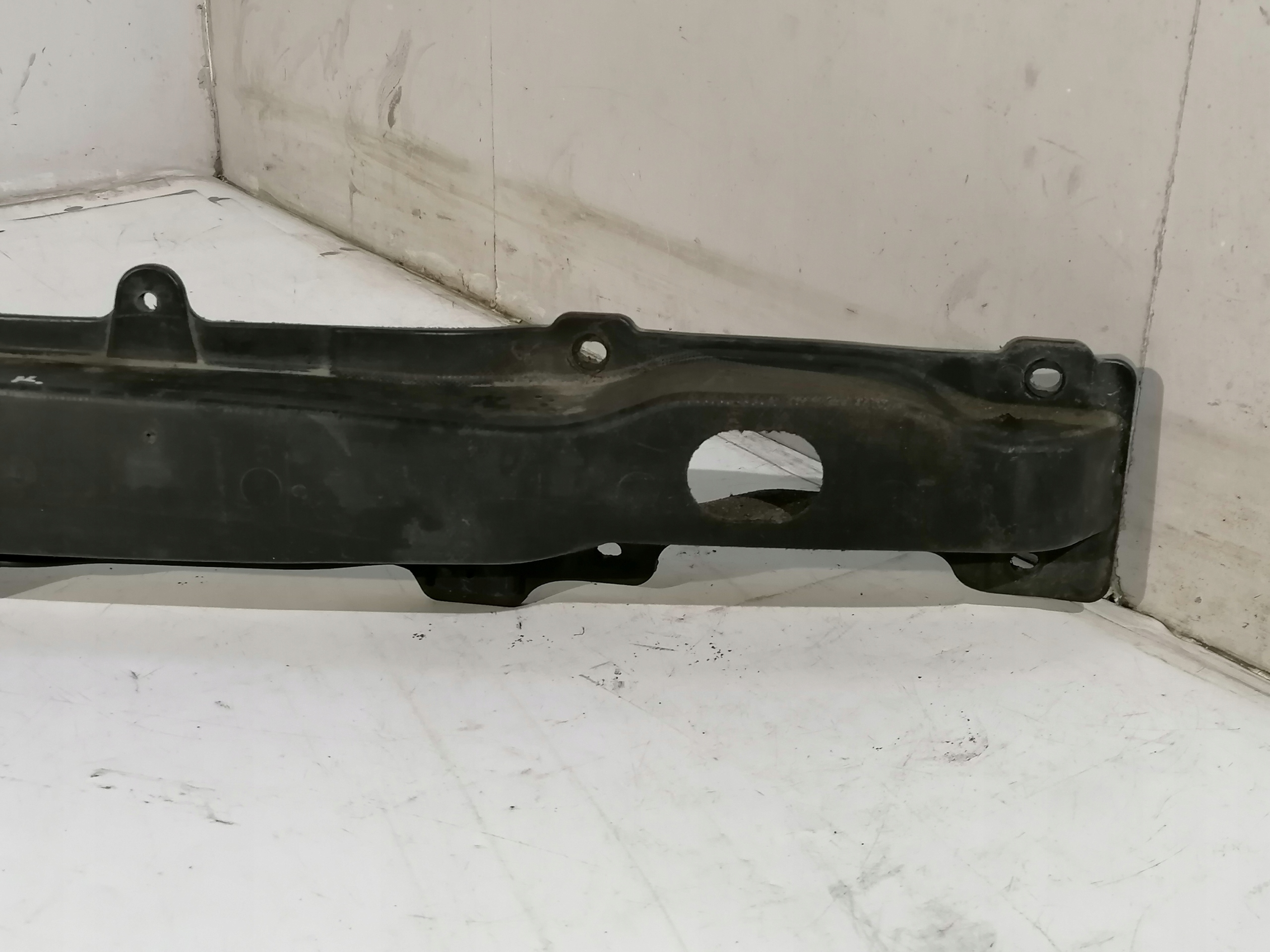Kia Ceed and sider below bumper rear part