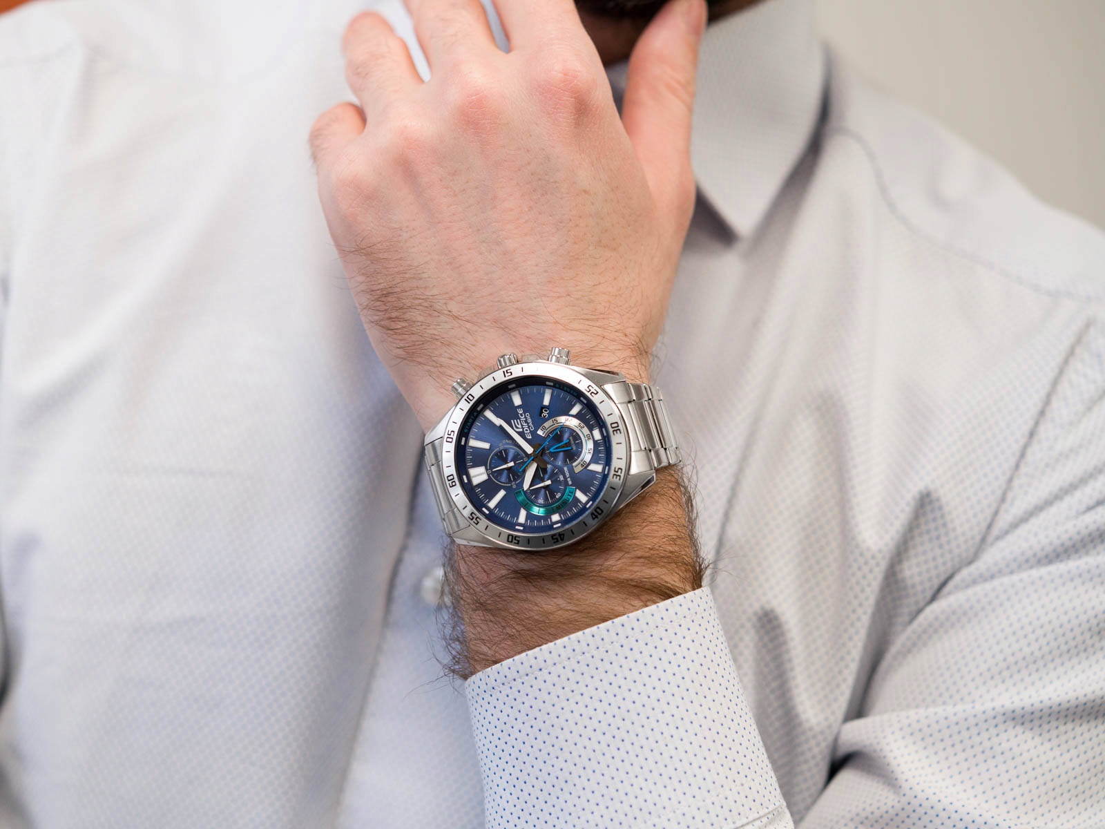 MĘSKI ZEGAREK CASIO EFV-620D-2AVUEF EDIFICE DATA Typ naręczny