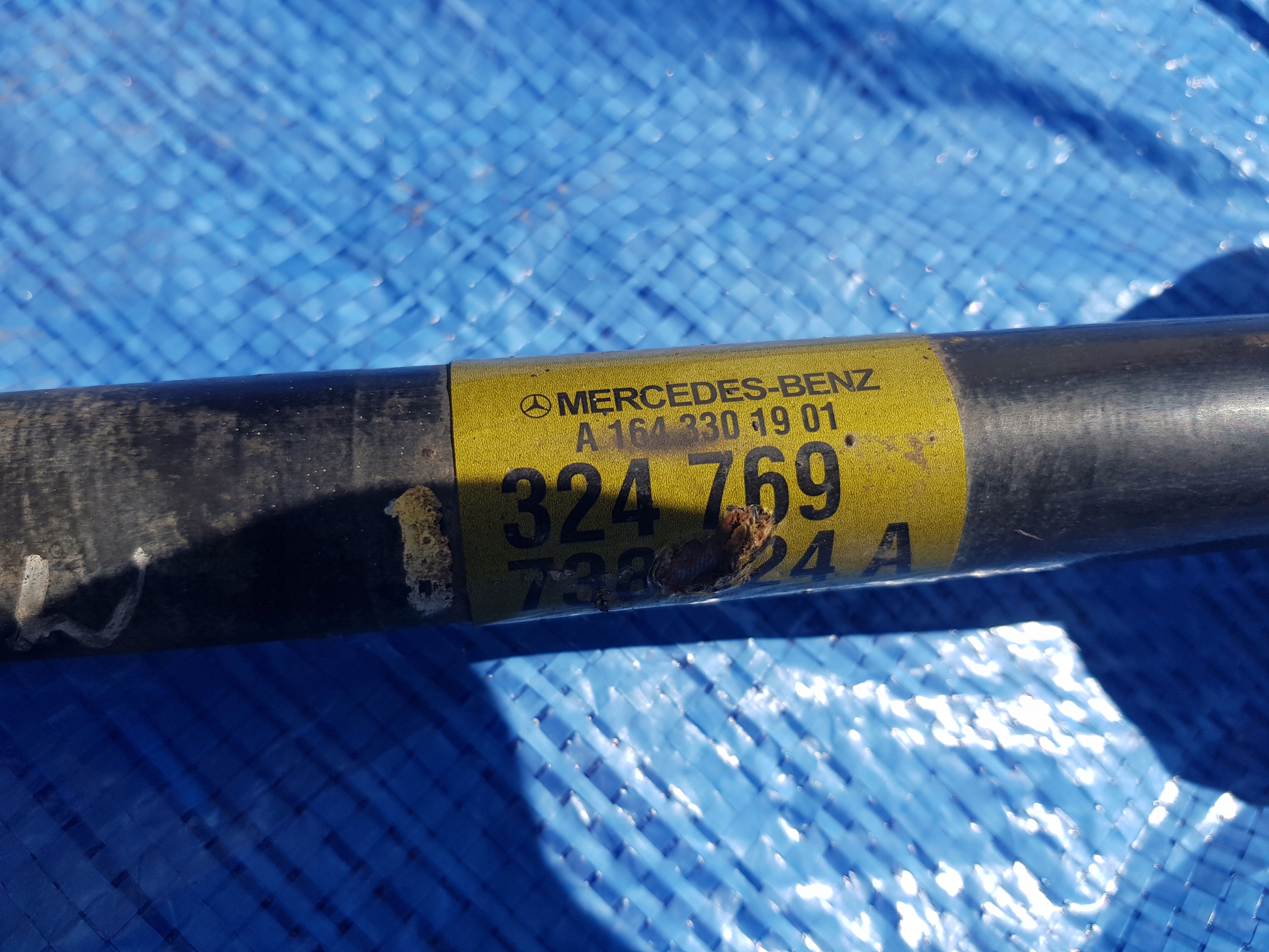 semi-axis right front MERCEDES W164 ML W251 1643301901