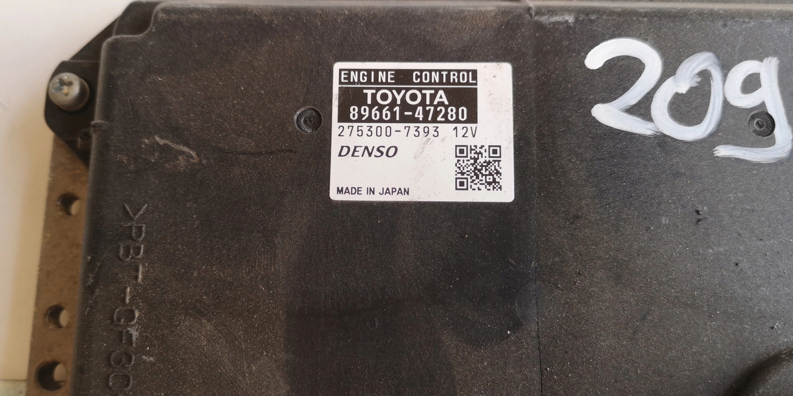 Computer ECU TOYOTA PRIUS 1,8 89661-47280 275300-7
