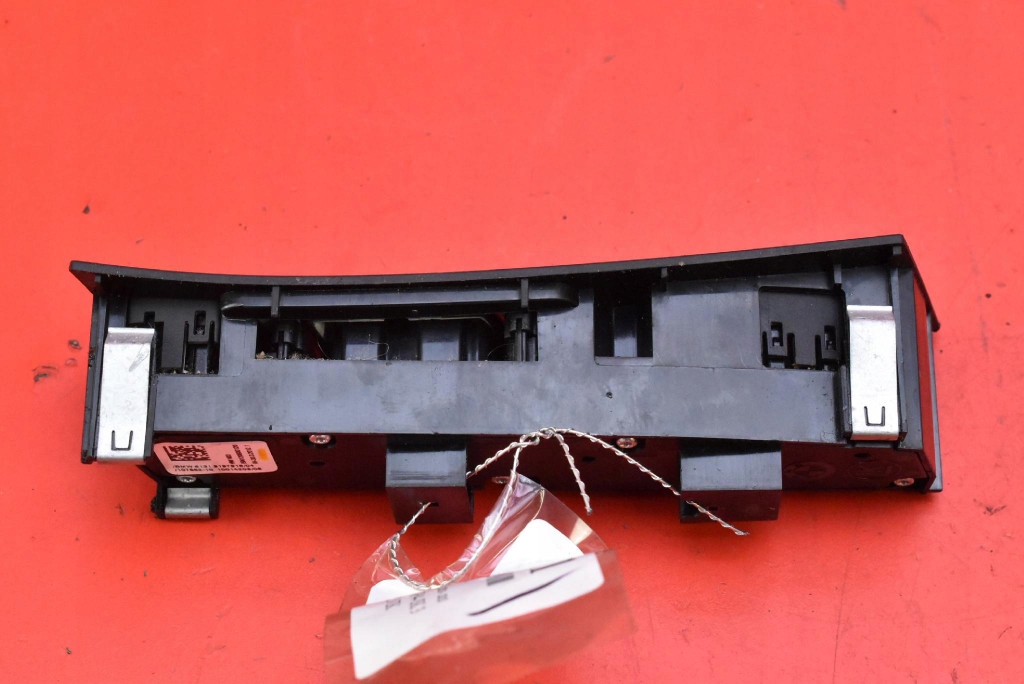 control panel springing 9197918 BMW F10 F11 2.0 D 184 KM 09-13