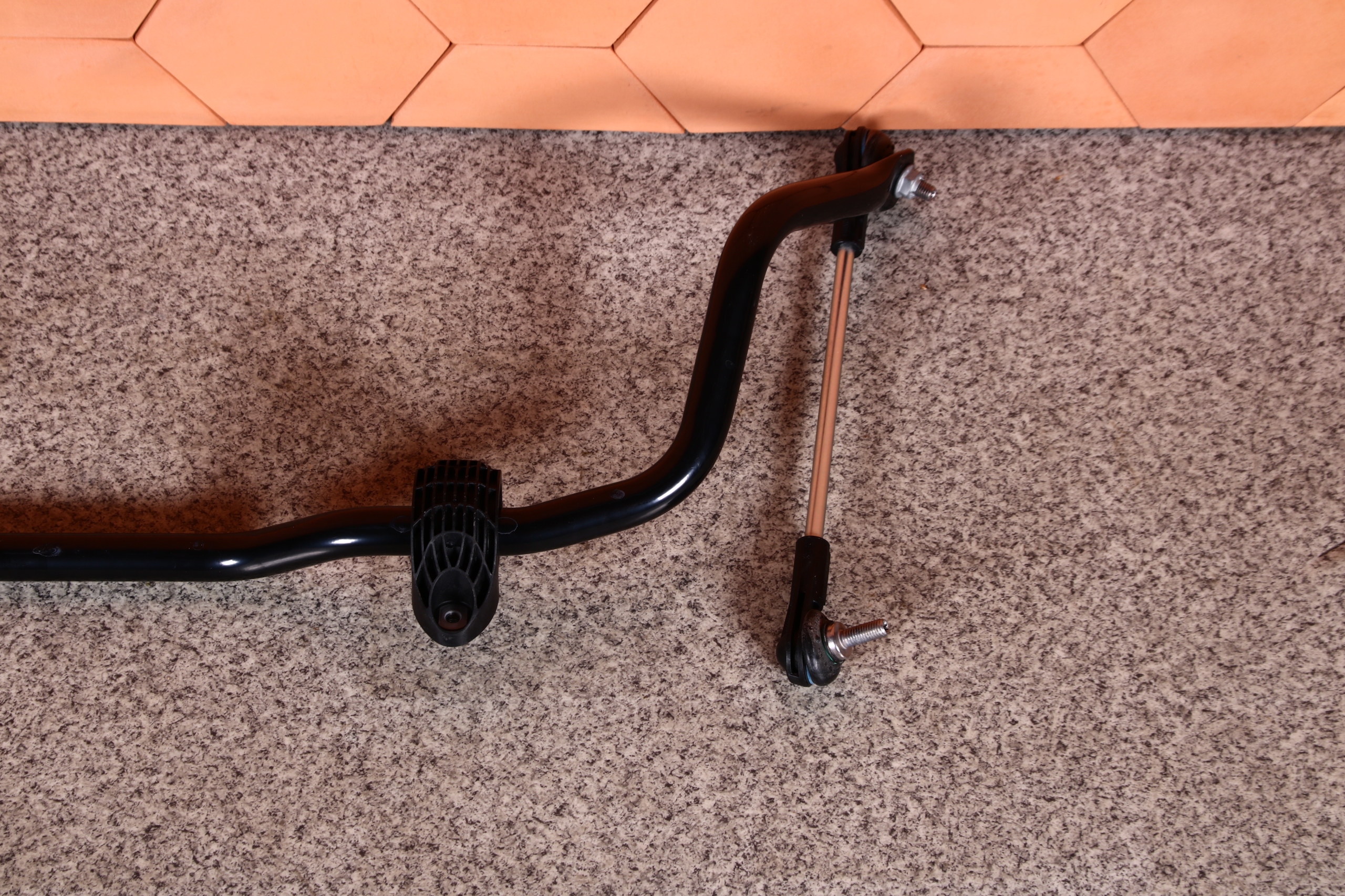 MINI F57 CABRIO STABILIZATOR stabilizer rod front 6853905 217 km !!!