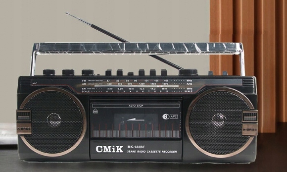RADIO MAGNETOFON KASETOWY CMiK KASETA GŁOŚNIK Model RE-2023