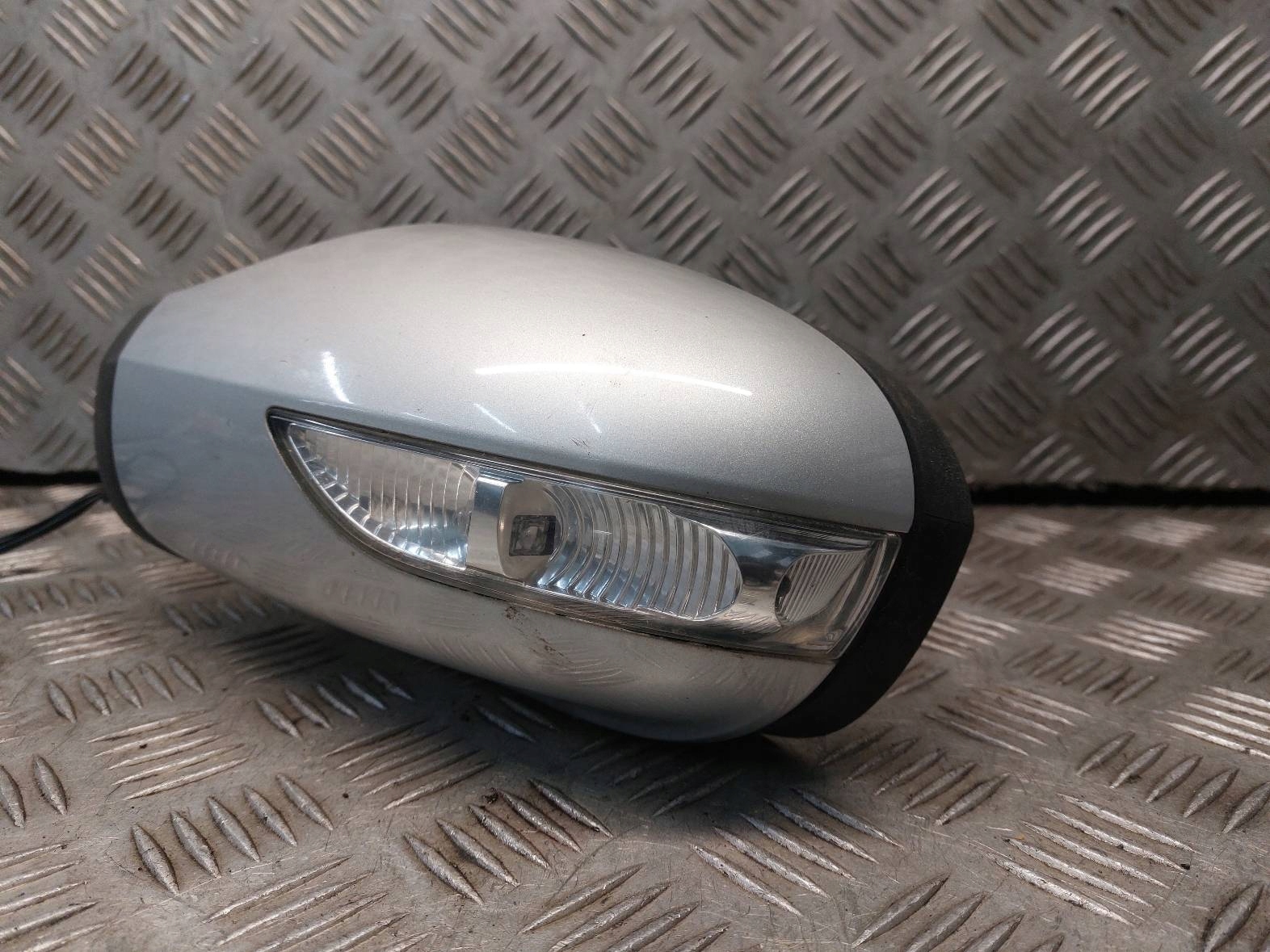 mirror left electrics MERCEDES-BENZ W169 A200 761 7 PIN A3140417