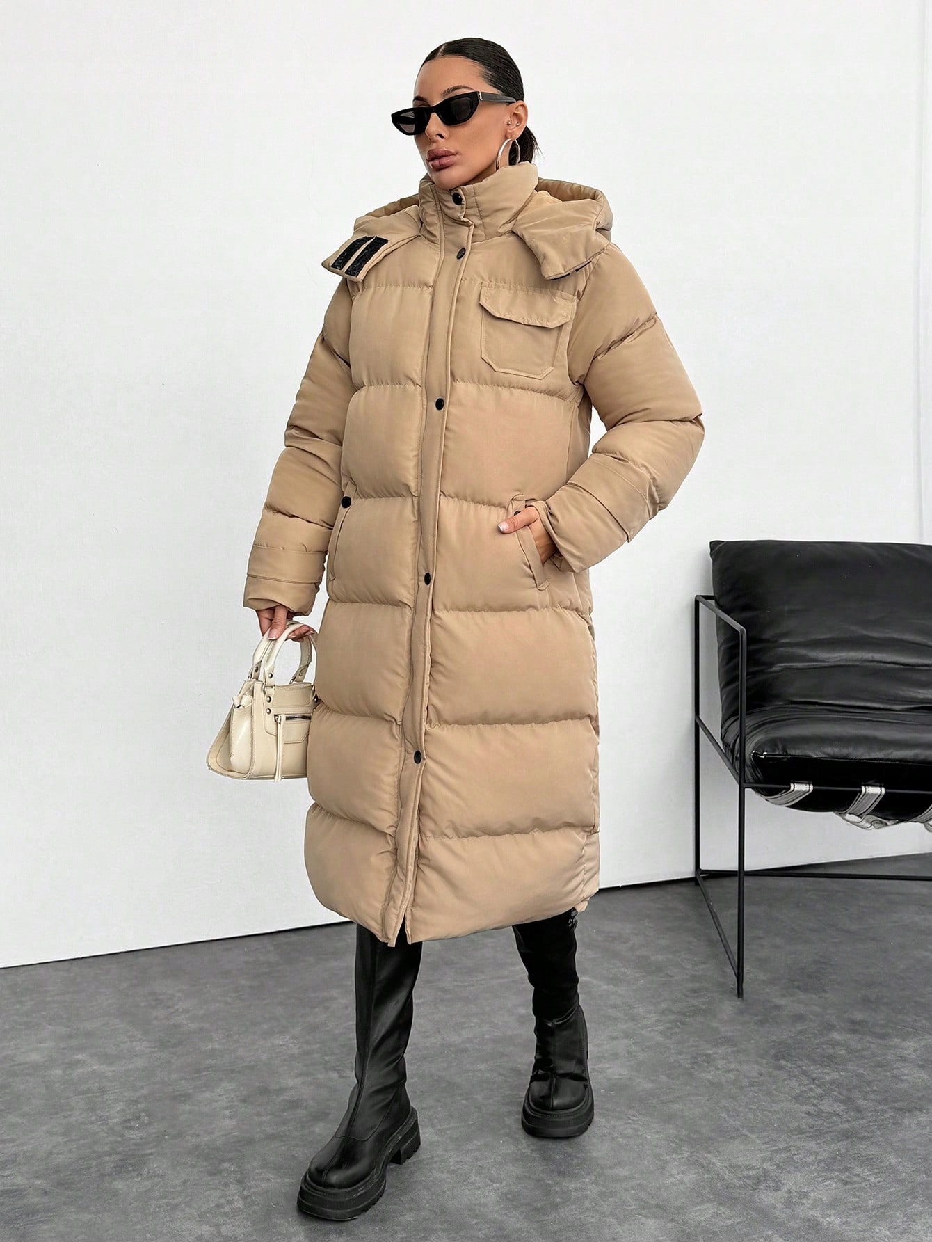 Dlouhá Béžová Péřová Bunda S Kapucí, Prošívaná, Zimní, Oversize, XL