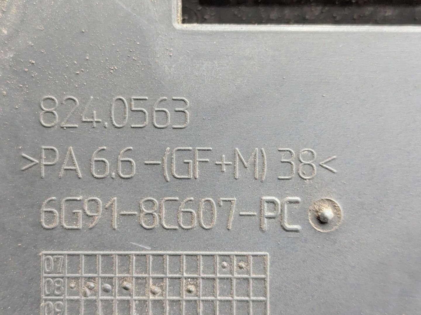 ventilátor chladiče Ford Mondeo 4 2008 6G91-8C607-PC