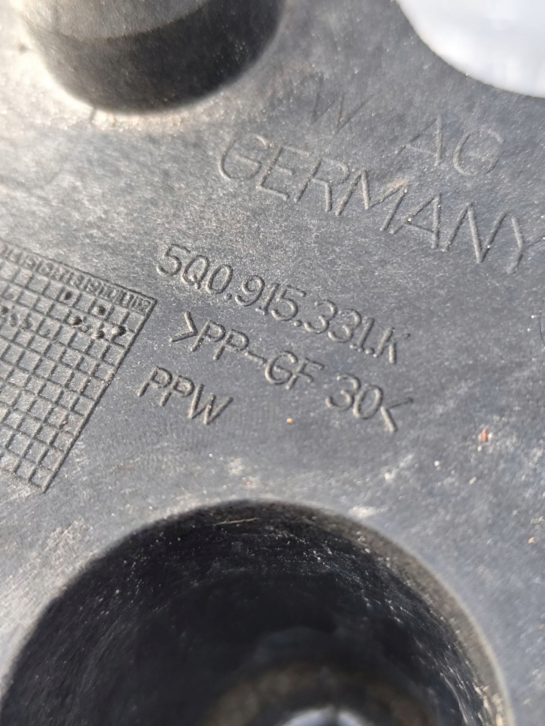 VW GOLF VII Porta per batteria 5Q0915331K