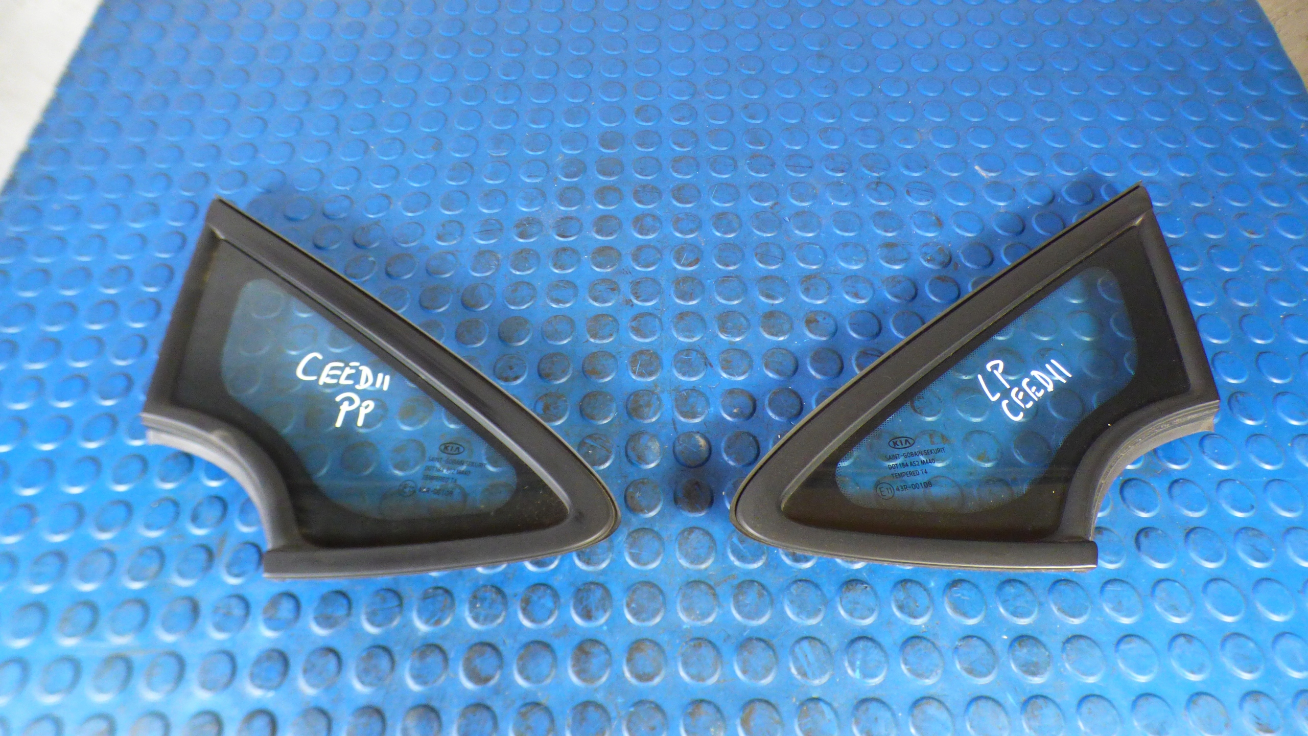 window bodywork left right front KIA CEED II