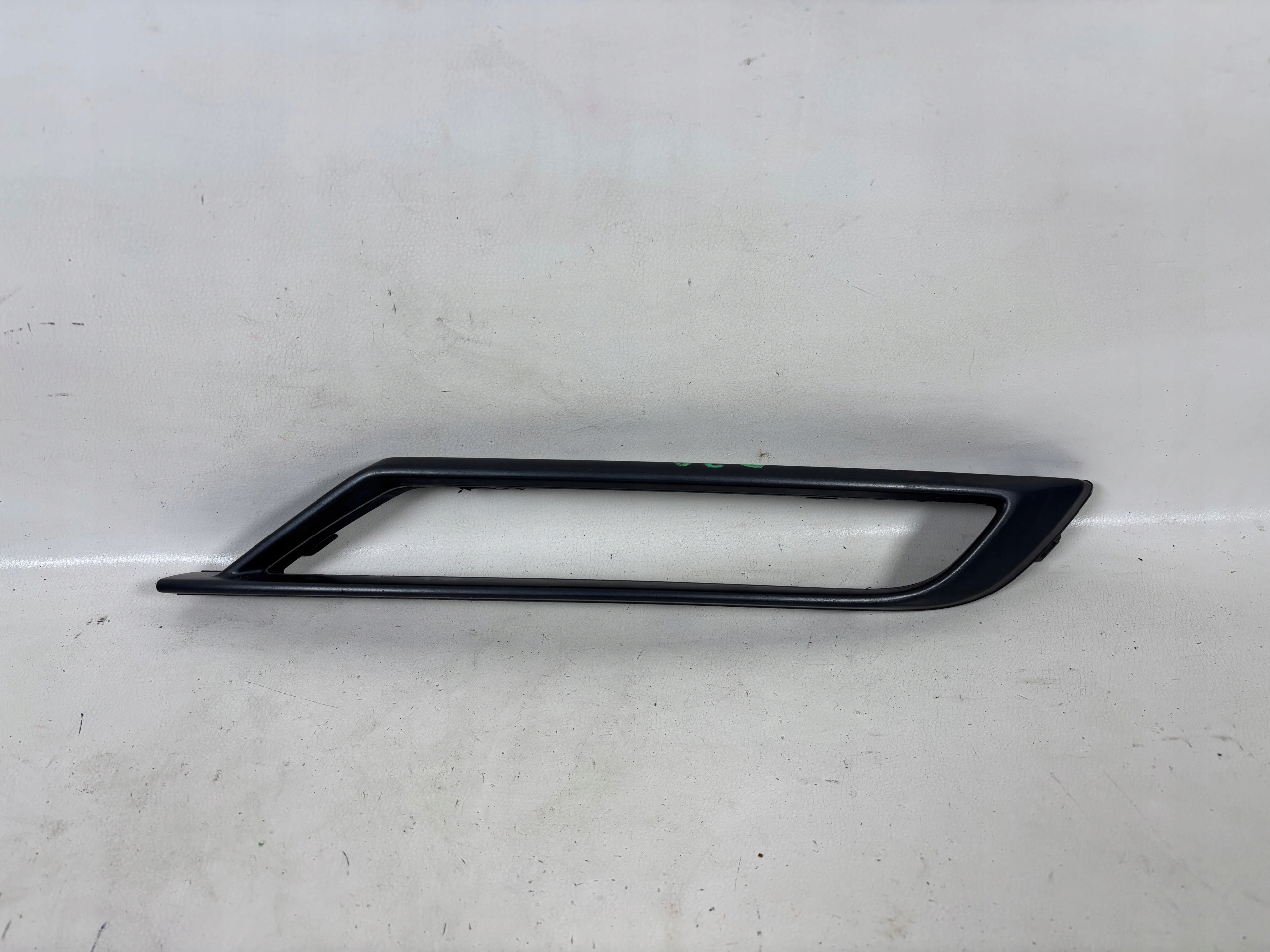SEAT TARRACO lišta maska nárazníku levá 5FJ853101