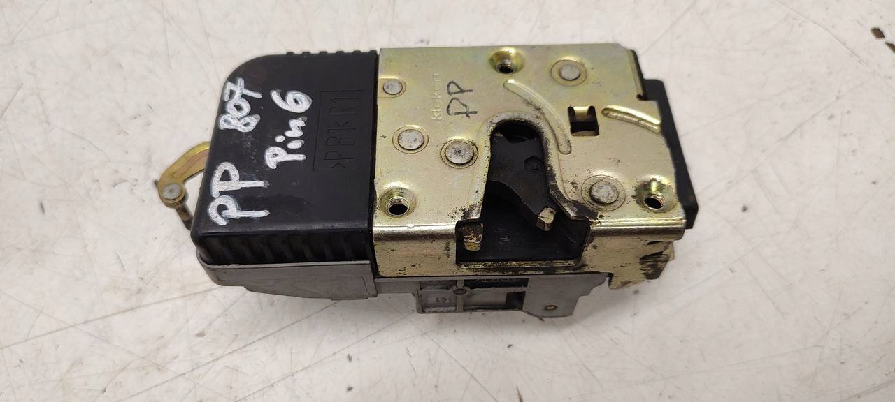 lock front front right Peugeot 807 2,2 HDI