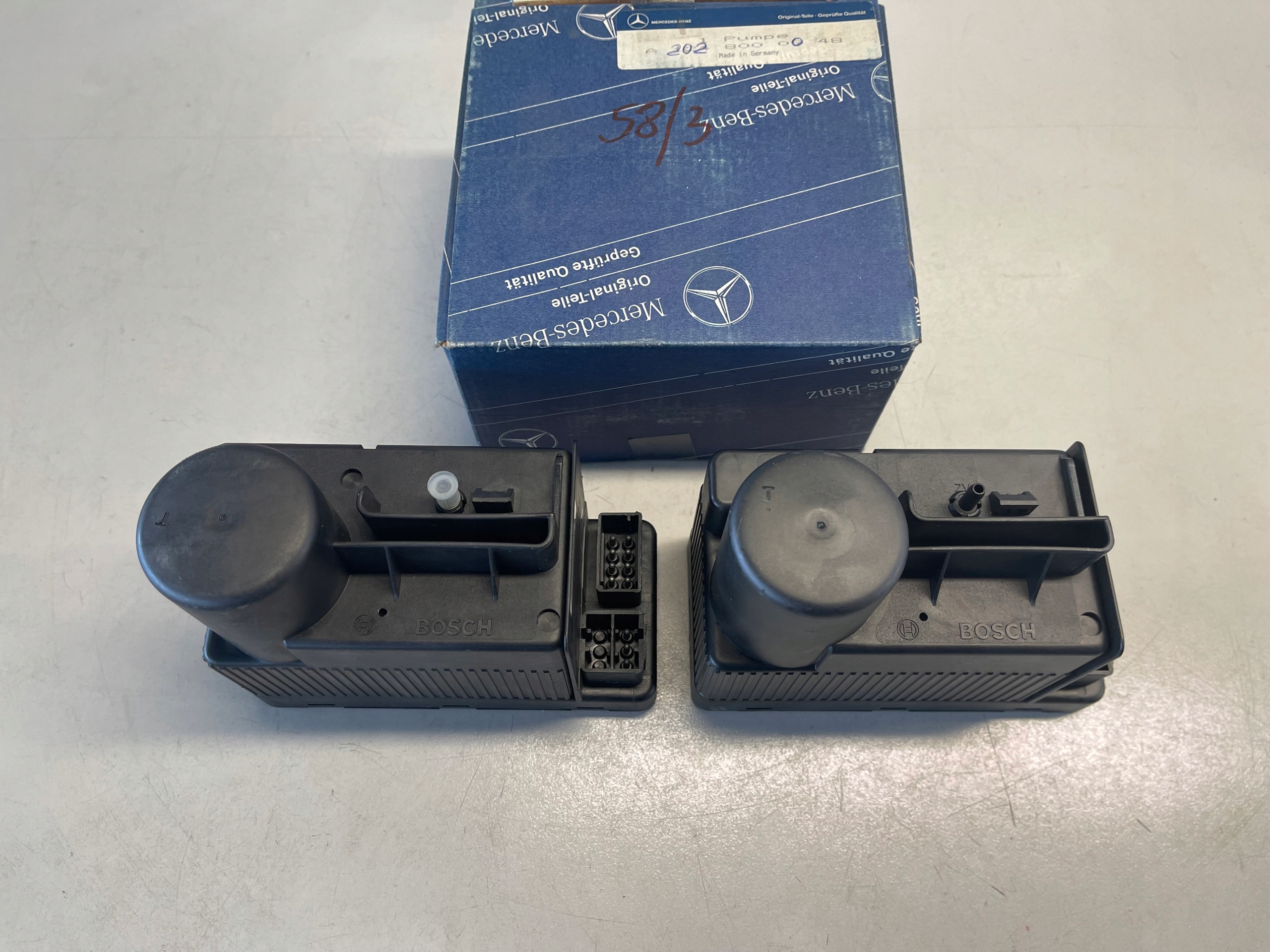 MERCEDES W124 W202 POMPA CENTRALNEGO ZAMKA