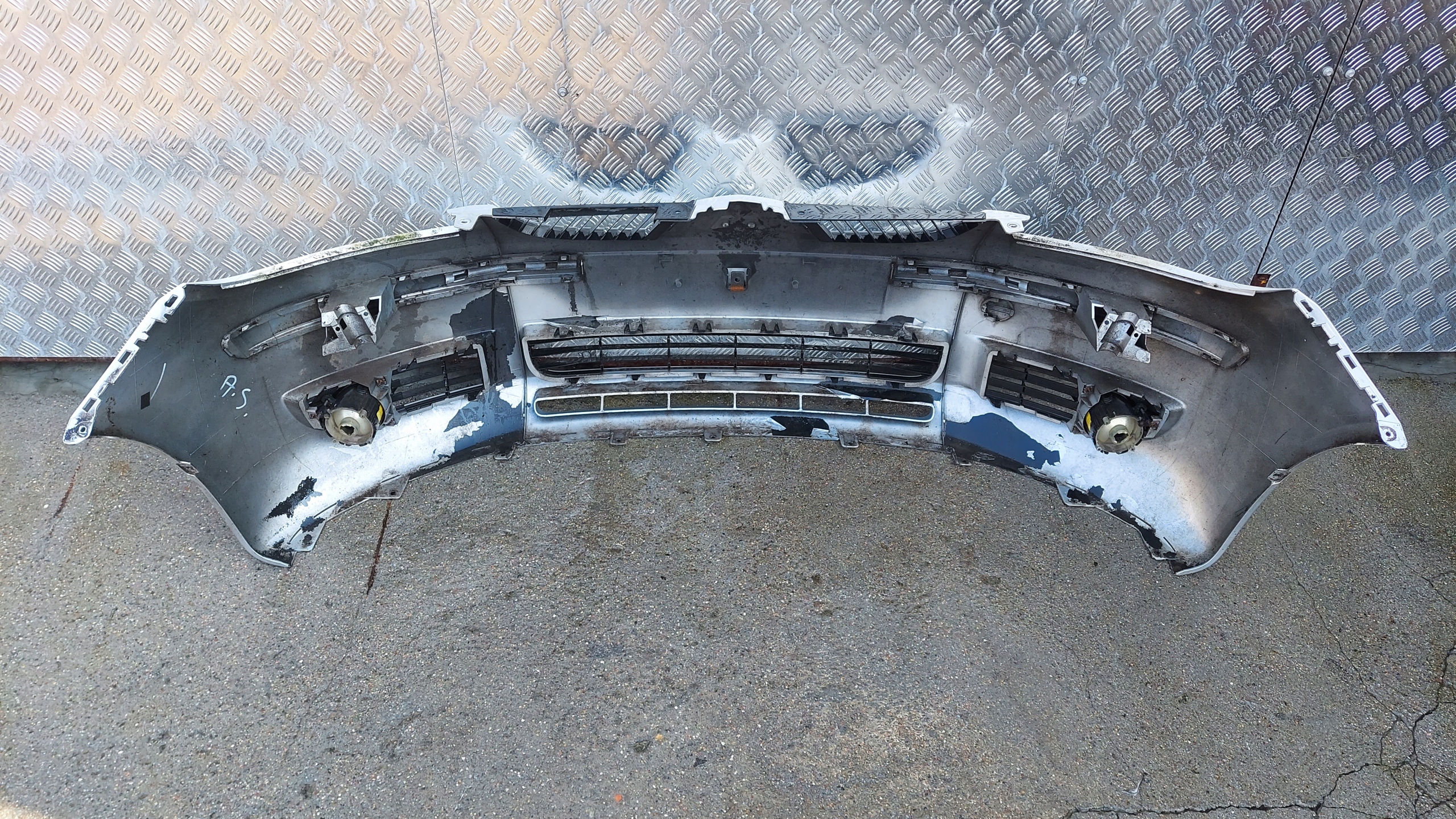 bumper front MITSUBISHI COLT 04-09 5D LAK: A50