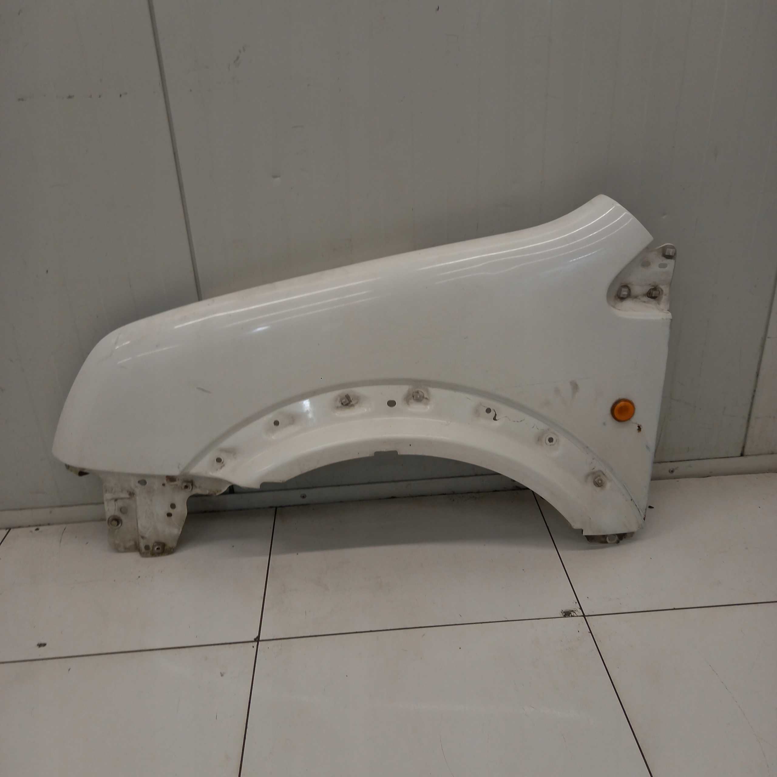 fender left front FORD CONNECT