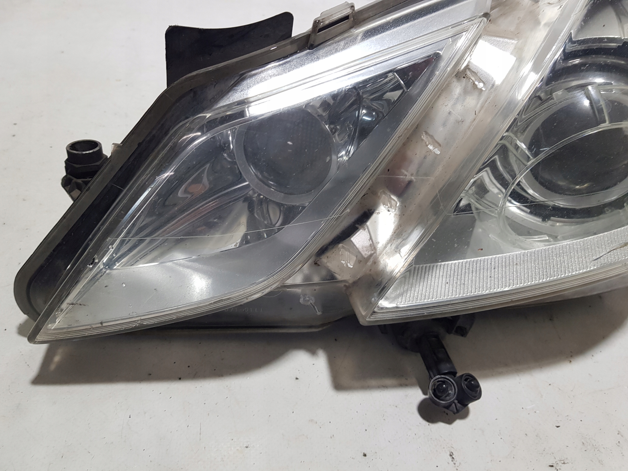 light XENON BI-XENON left front MERCEDES W207 C207