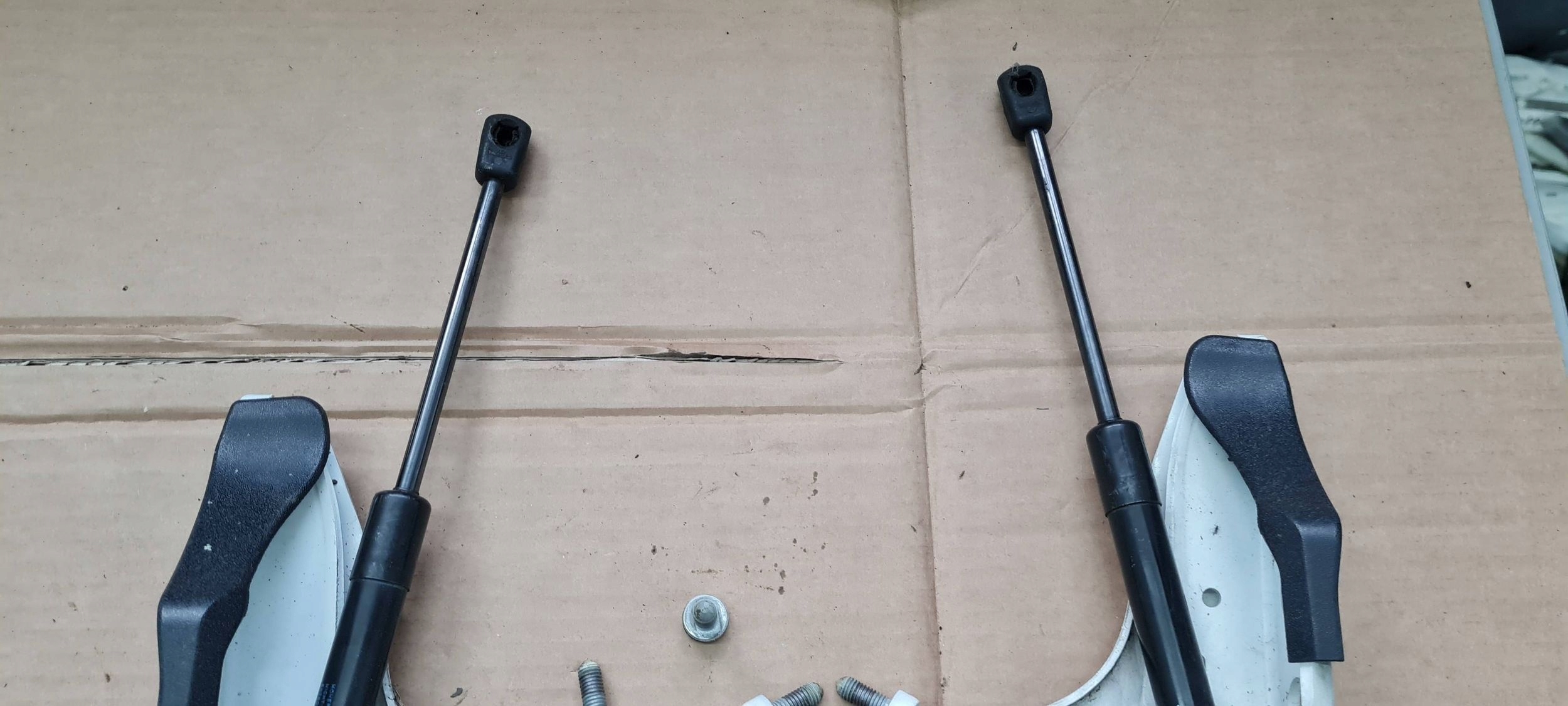 A7 4G S7 hinge bonnet hinges left right 2X LY9C A6 C7 4G S6
