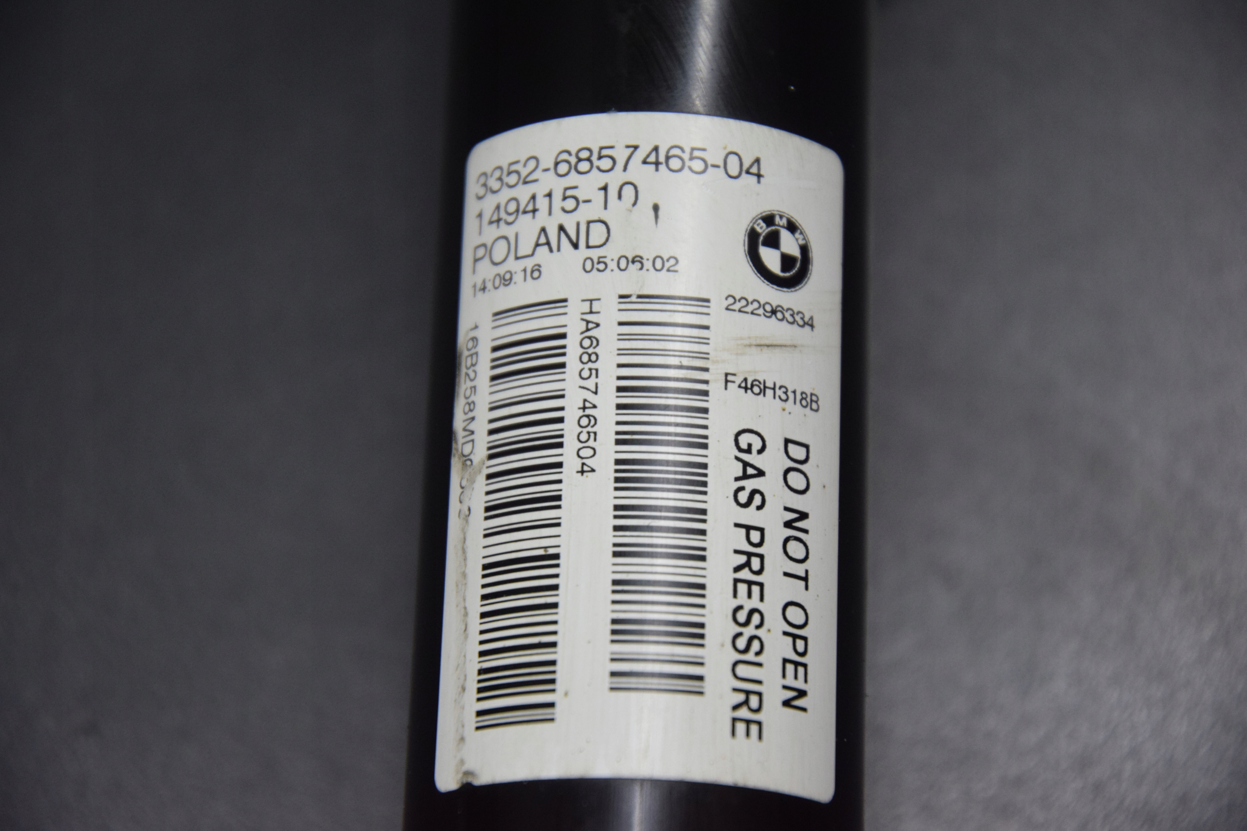 shock absorber right left rear part BMW 2 F46
