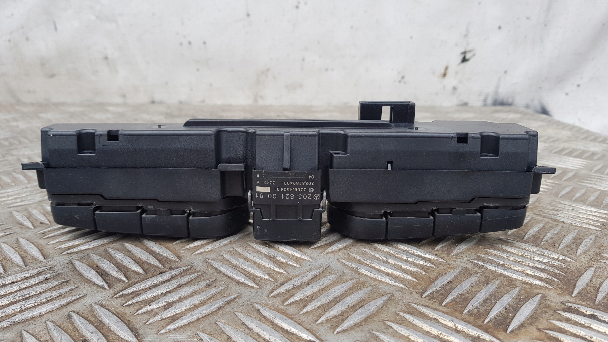 MERCEDES W203 PANEL STEROWNIANIA Commandes