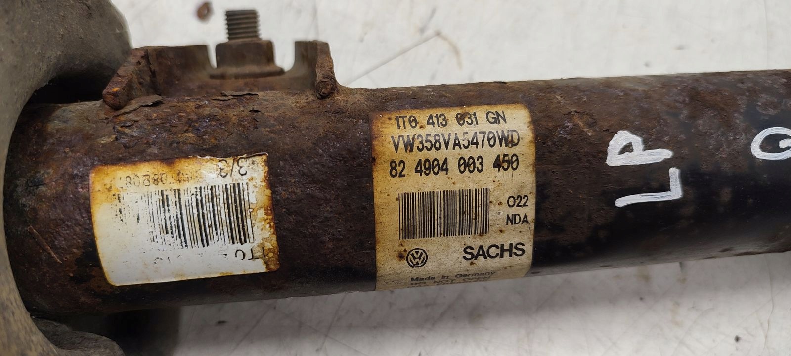 shock absorber spring front sususpension VW Golf plus 1,4 TSI