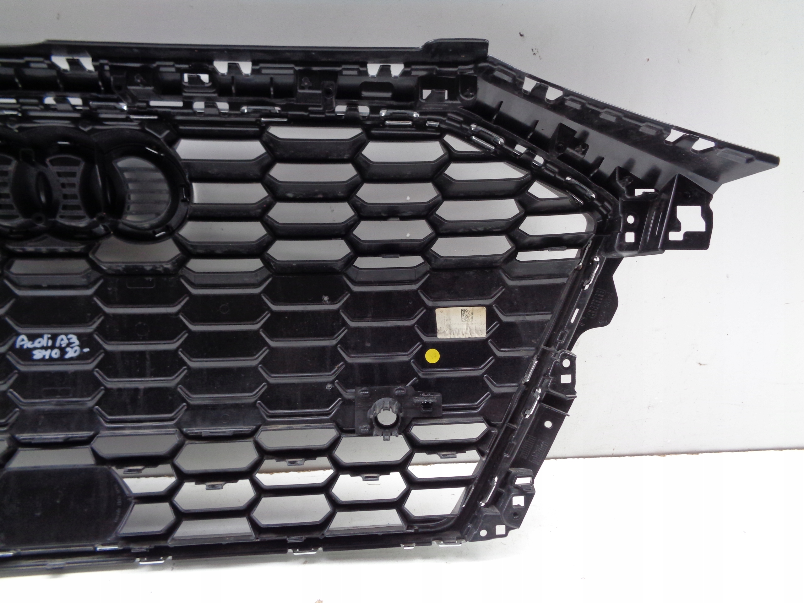 front PREKLADgrill AUDI A3 8Y 8Y0 20