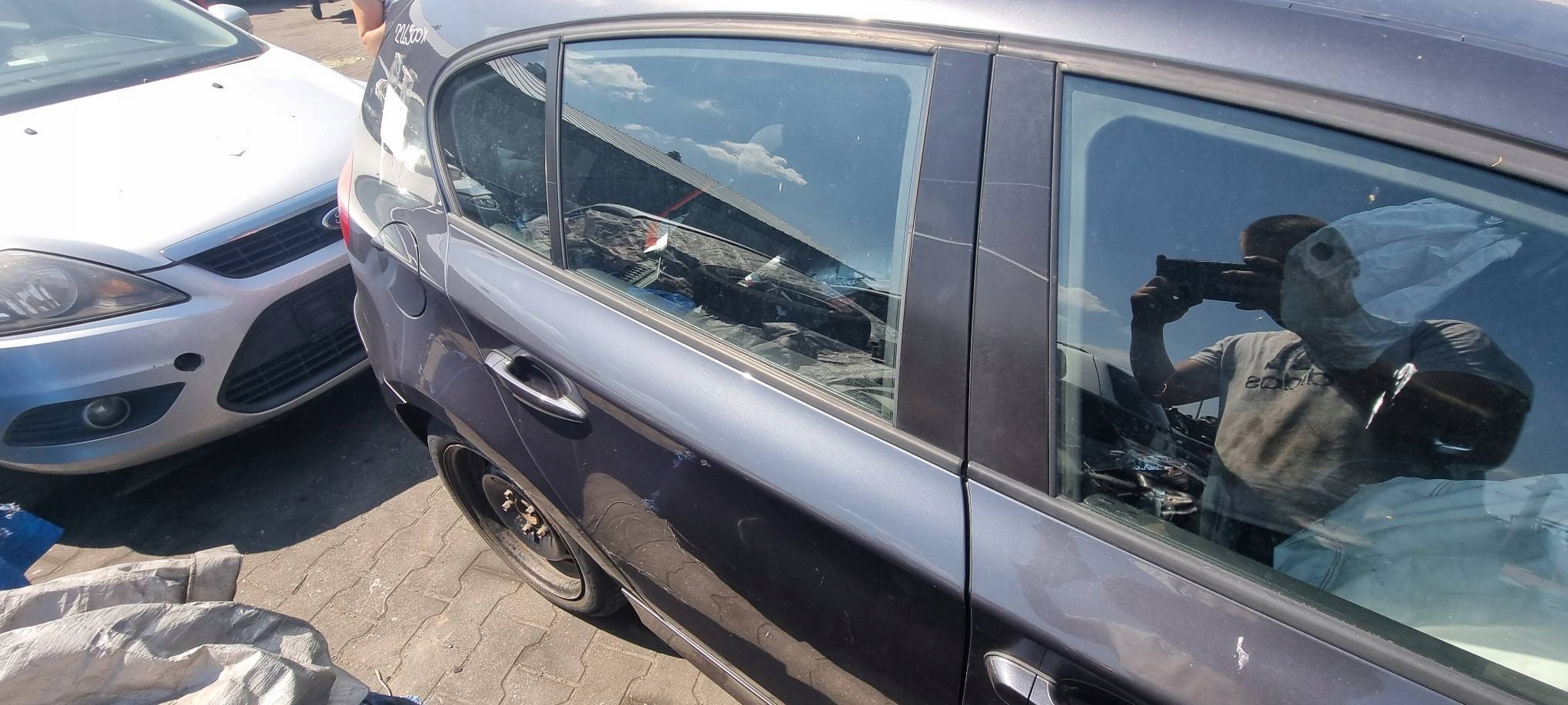 Tür rechts heck A22 BMW SERIA und E87 118