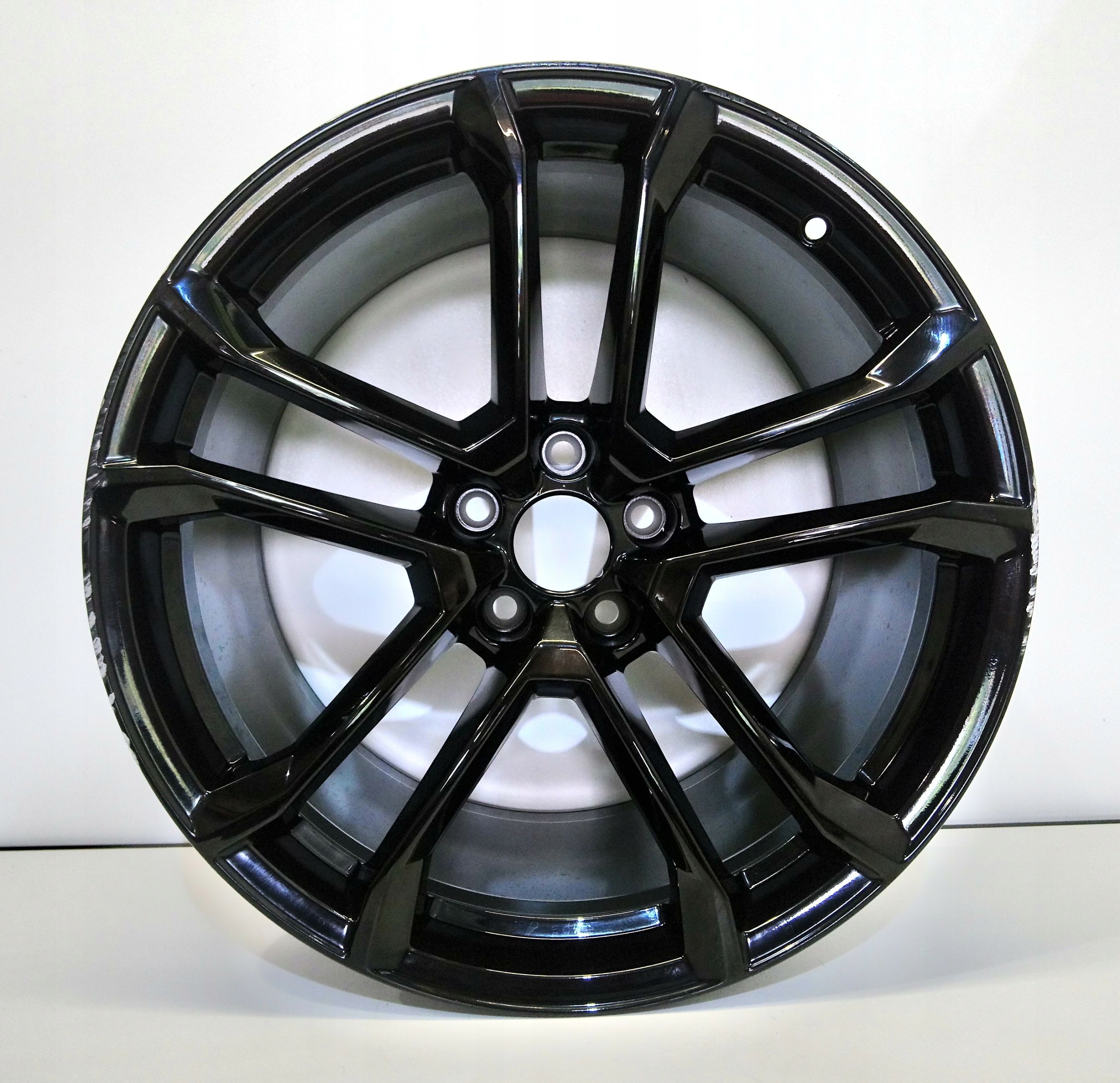 Обод колеса 19 