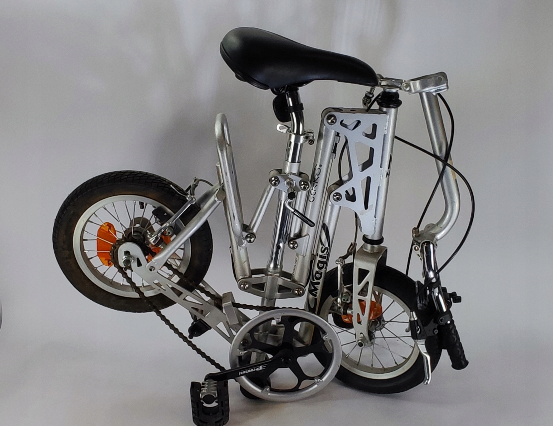 Kultowy Rower Składany Gekko Magis – Ultralekki i Kompaktowy