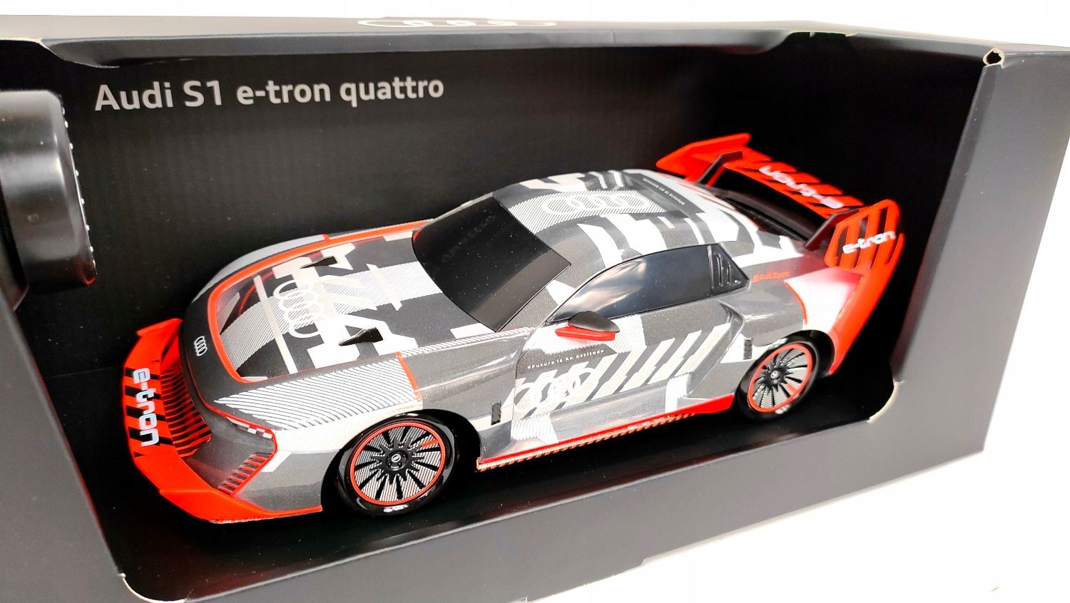 MAISTO AUDI S1 E-TRON QUATTRO RC 1:24 ZDALNIE STEROWANY RC 4X4 DRIFT Producent Audi OE