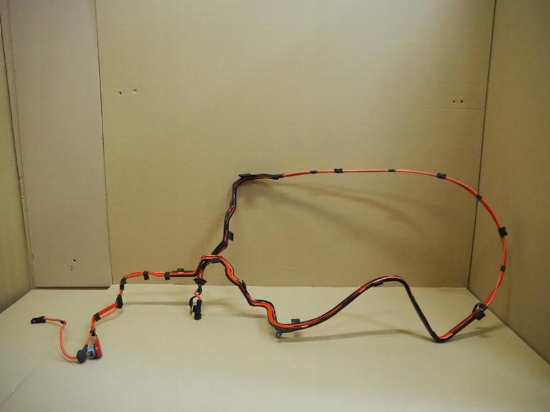 9348763 - Кабель плюсовый провод BMW F31