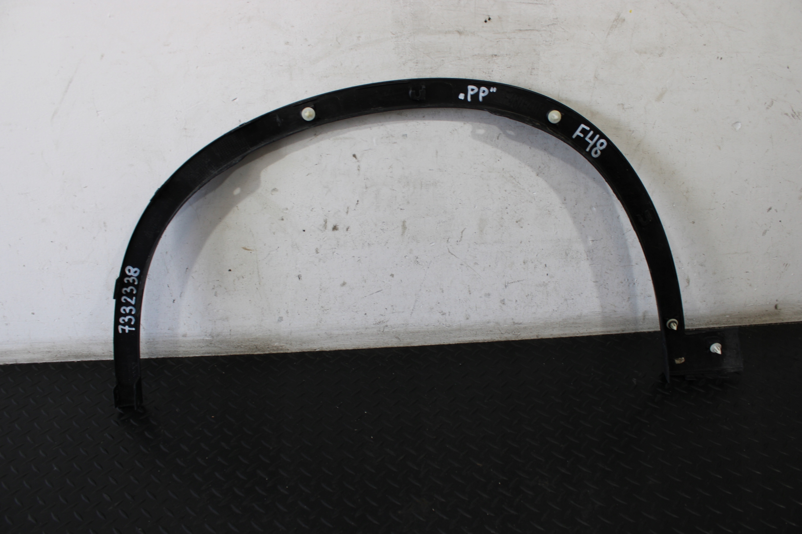Couverture Aile Droite Avant BMW X1 F48 7332338