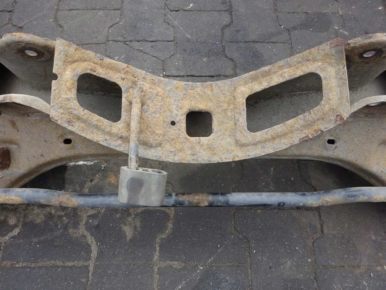 Wozek sanki trawers ALFA ROMEO 159 TYL KOMBI 06r Version European