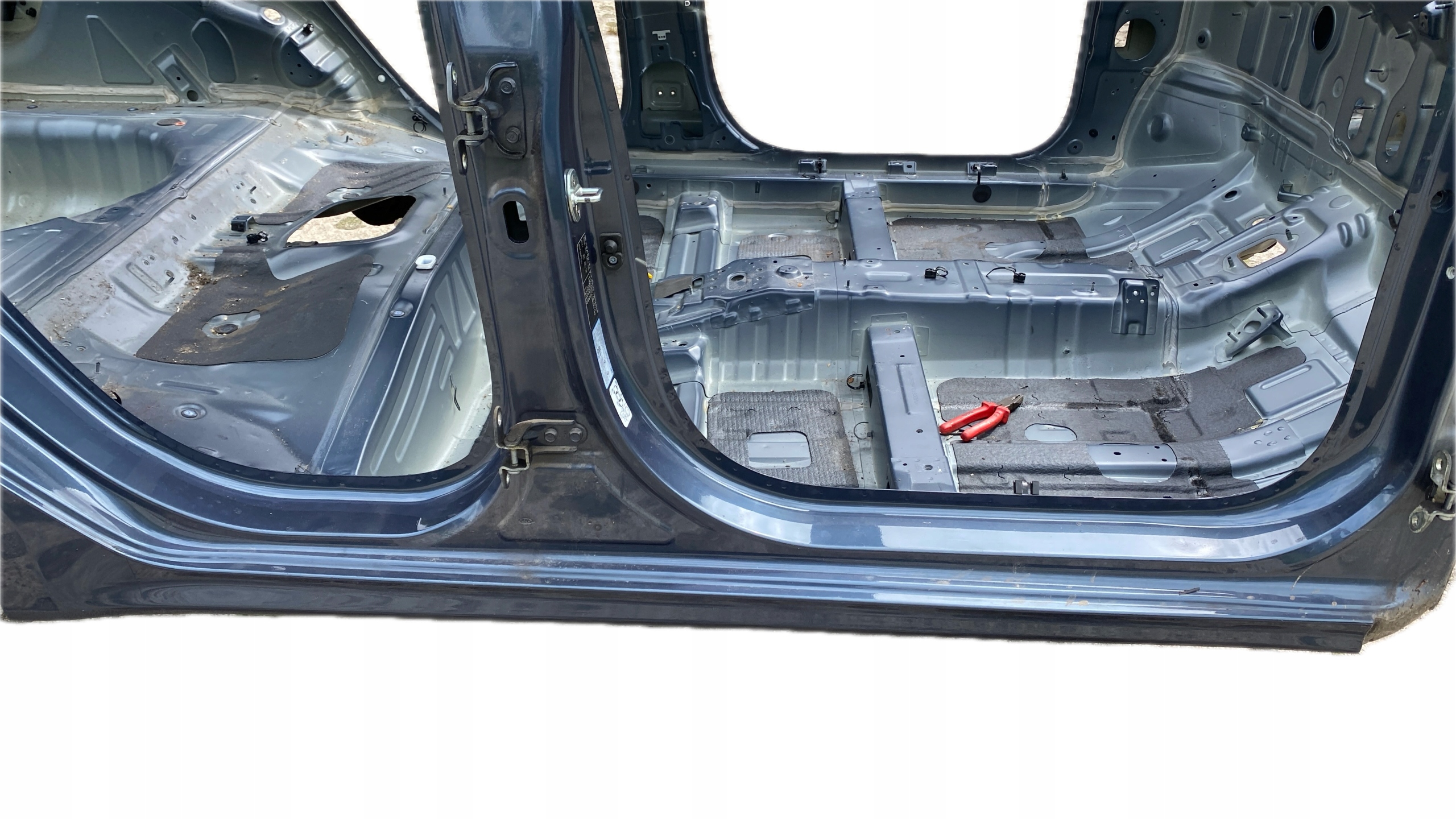 KIA RIO IV V PRÓG SŁUPEK PRAWY ABP 17-24