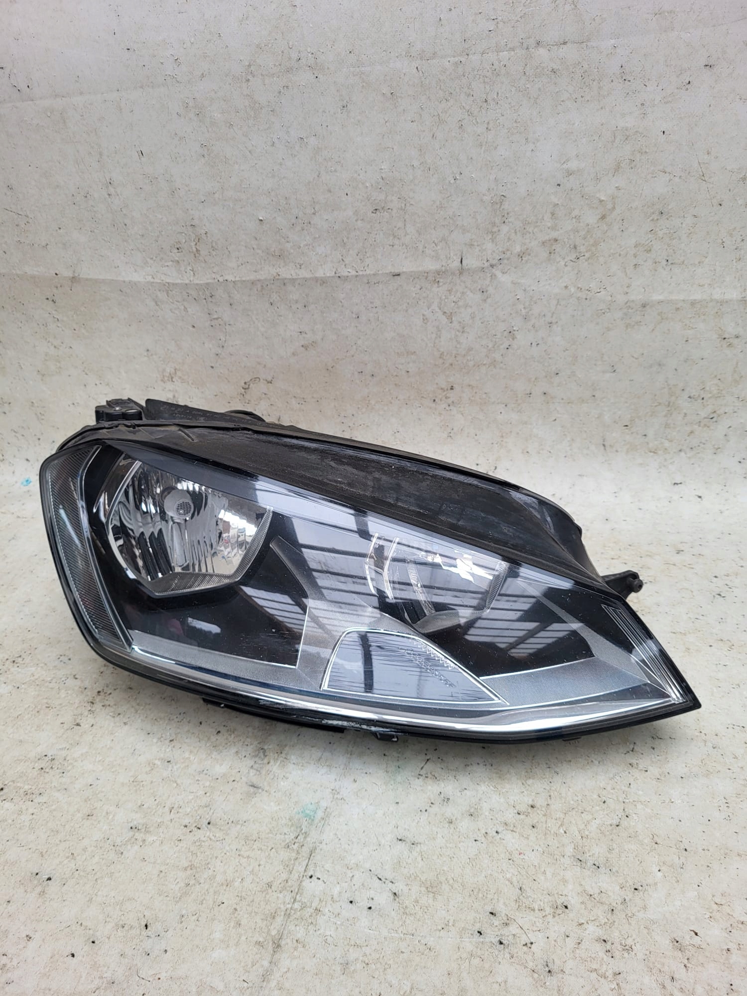 VW GOLF 7 VII 13-16 light right front front ZWYKLA 5G1941006E