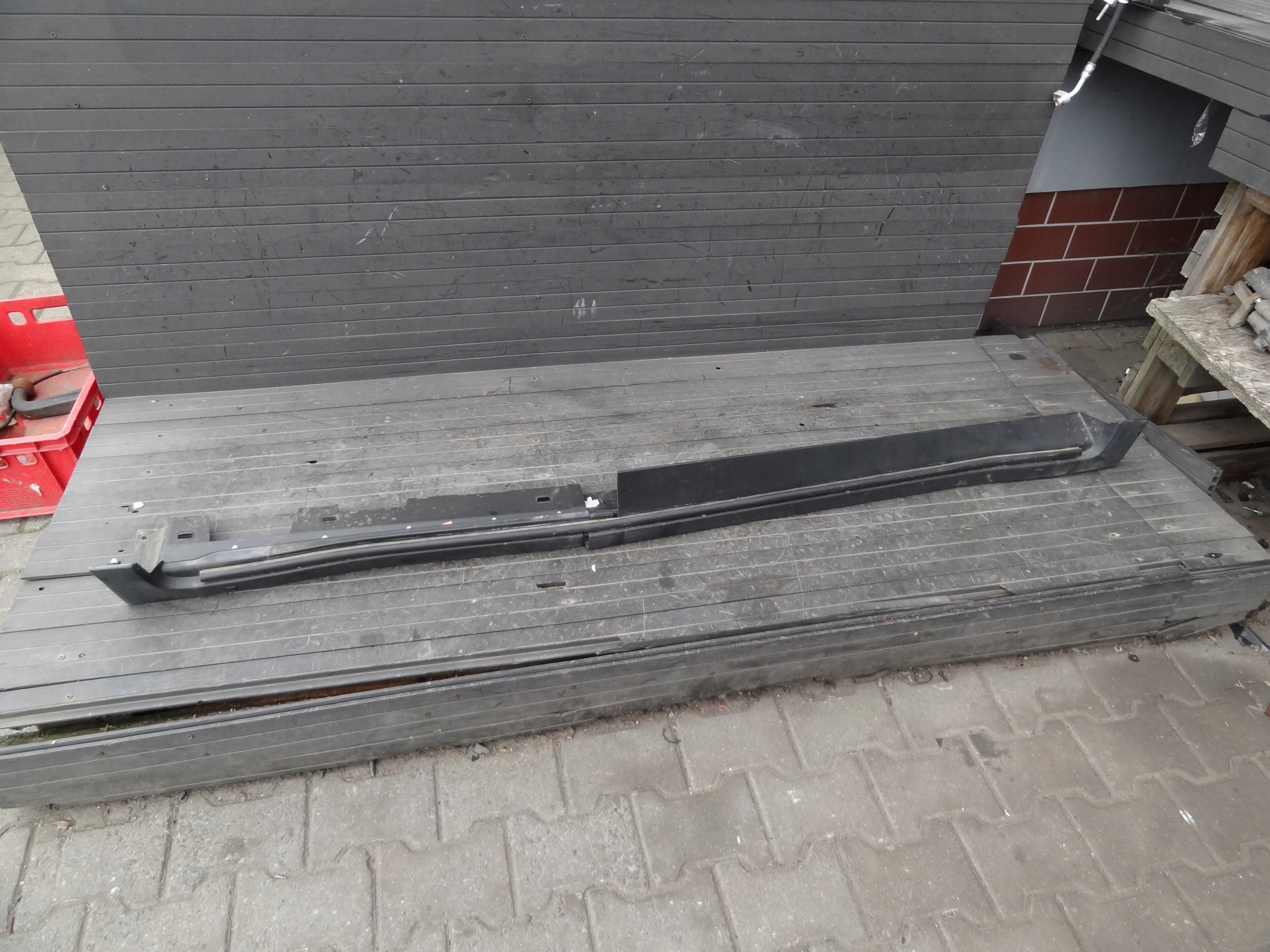 FORD TRANSIT COURIER III MK3 2024 LISTWA PROGOWA PROGU PRAWA ORYGINAL